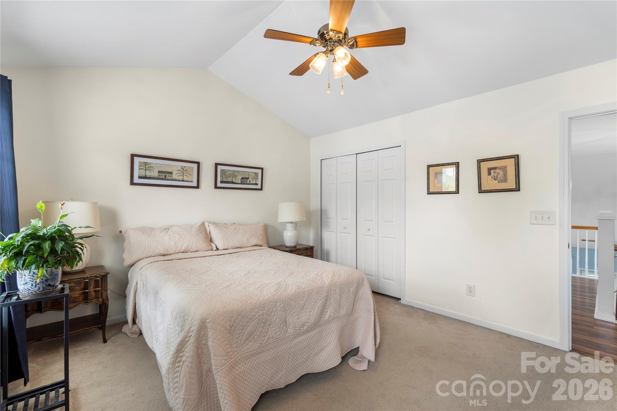 806 Rock Lake Glen Property Photo 35