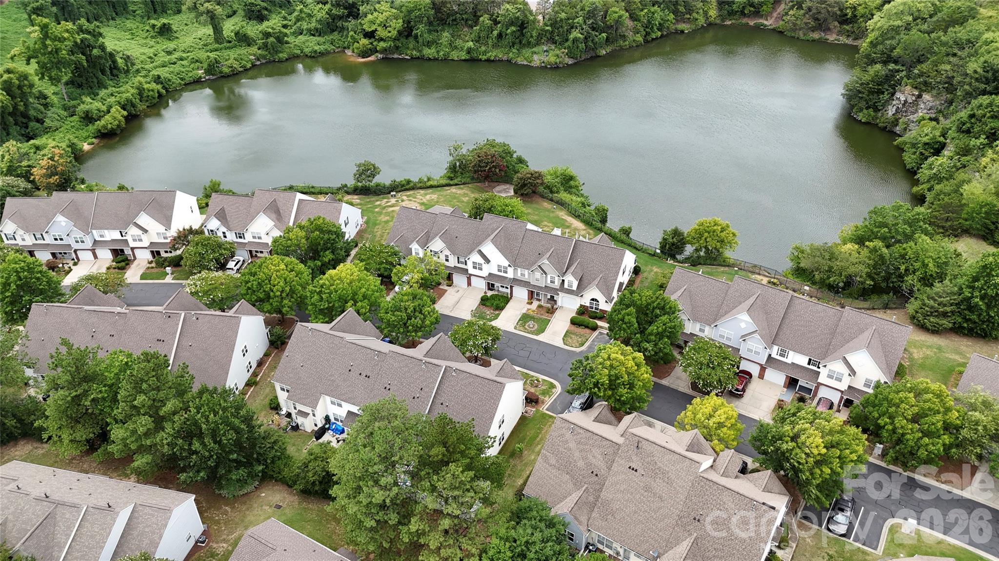 806 Rock Lake Glen Property Photo 46