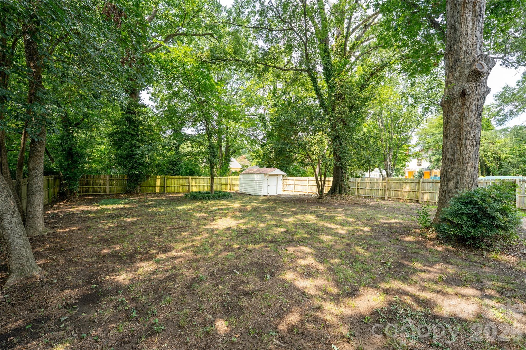 302 Maurice Street Property Photo 14