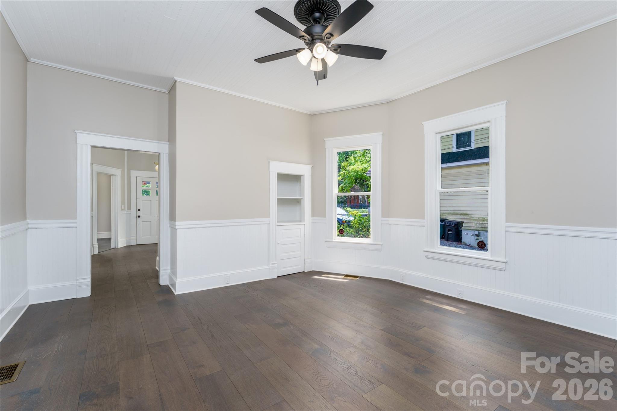 302 Maurice Street Property Photo 20