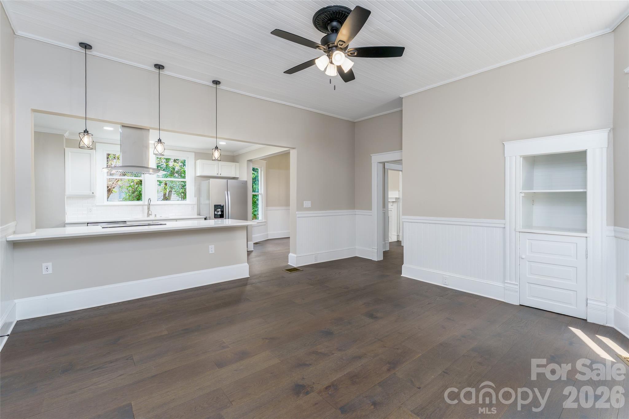 302 Maurice Street Property Photo 22
