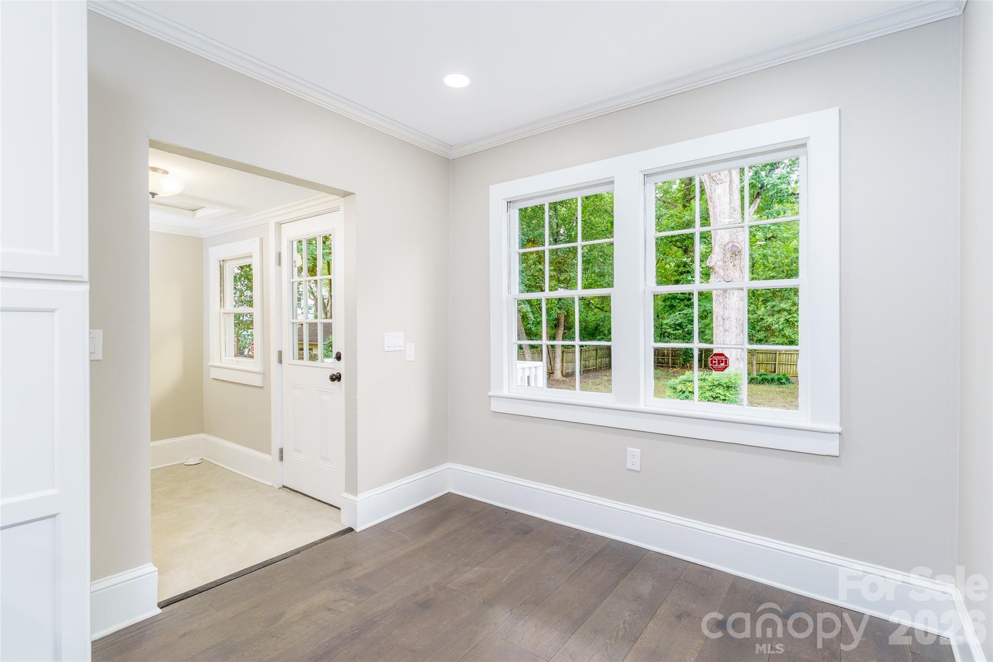 302 Maurice Street Property Photo 26