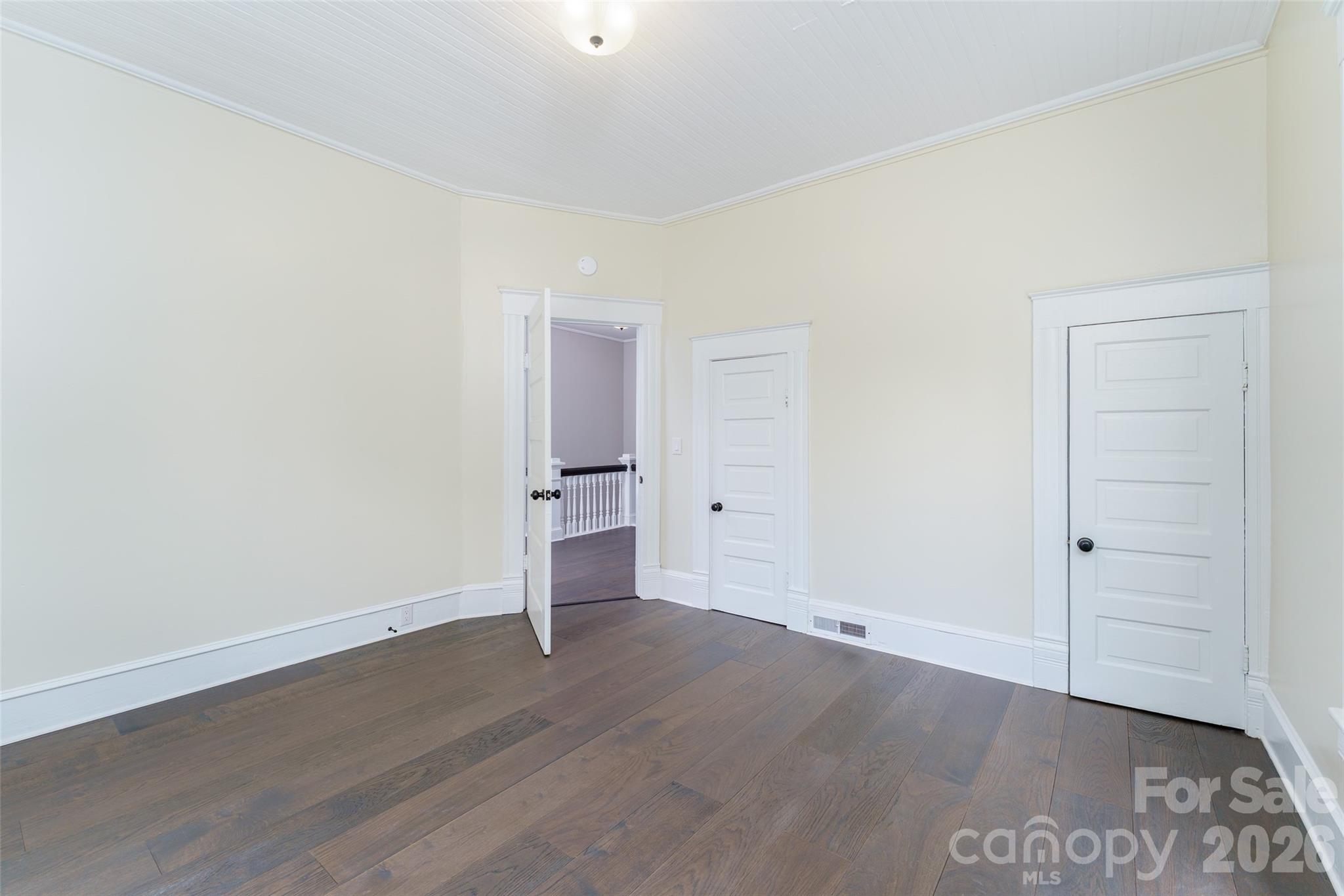 302 Maurice Street Property Photo 40