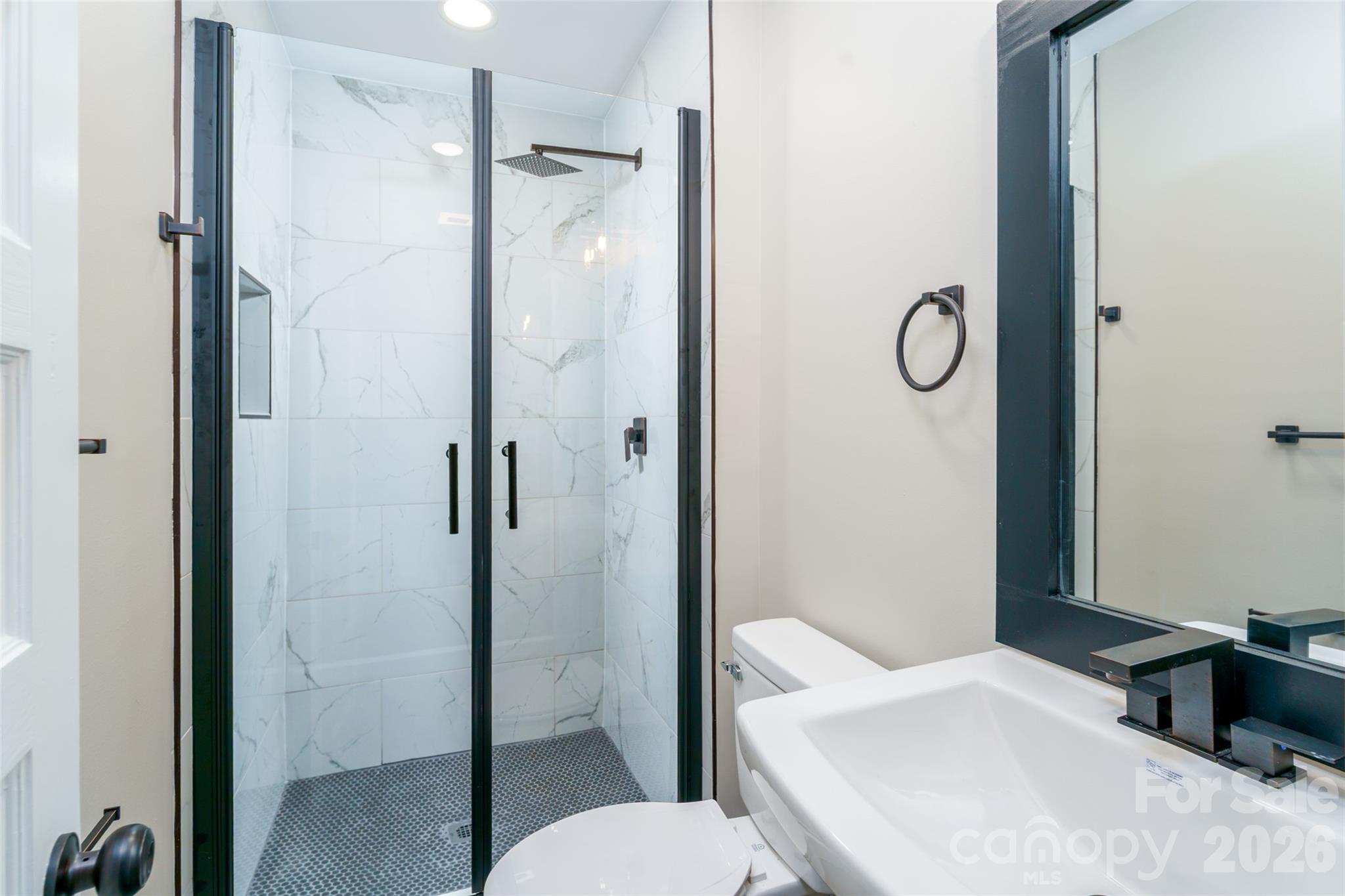 302 Maurice Street Property Photo 44