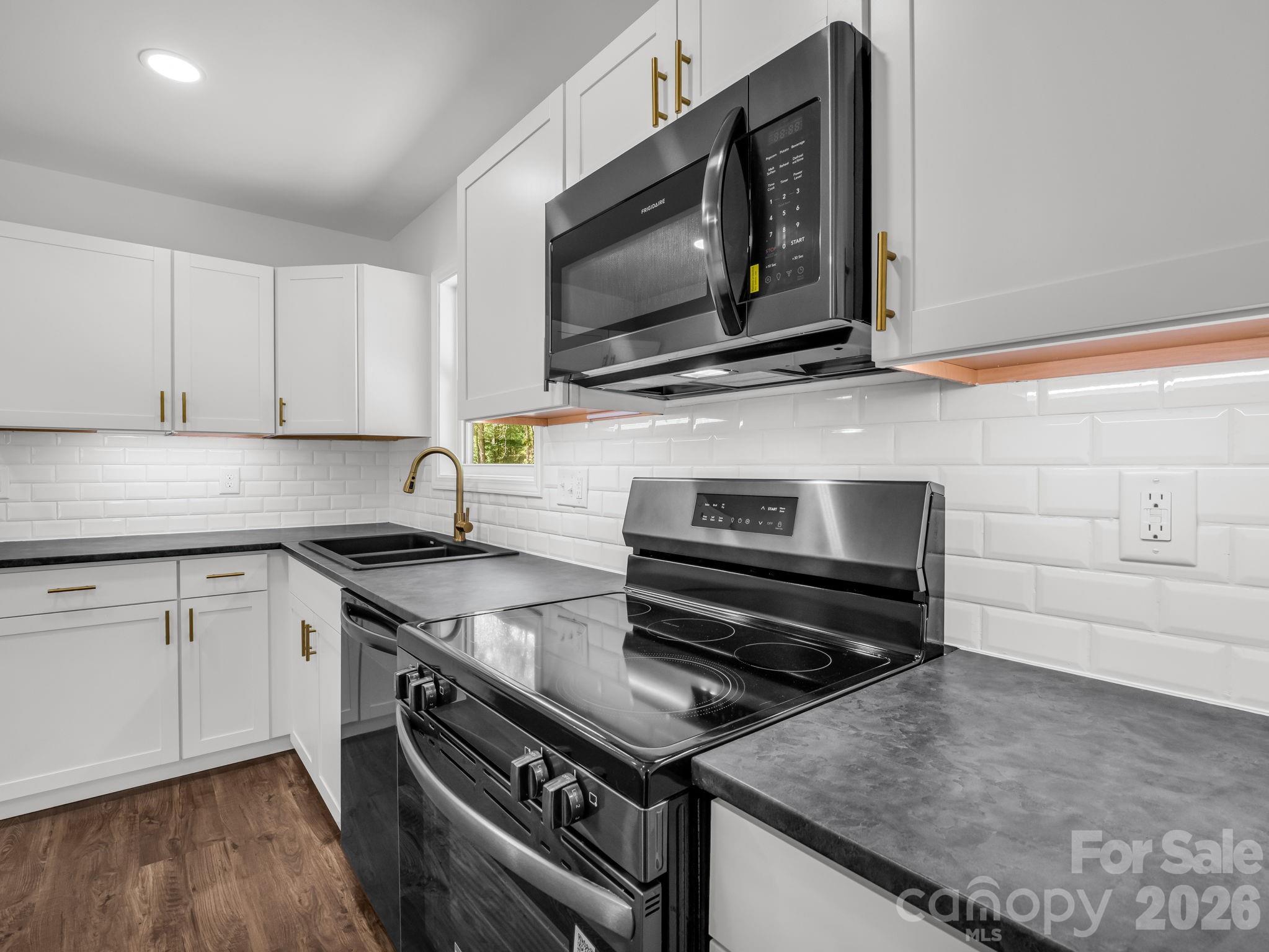 314 Maryland Drive 61 Property Photo 16