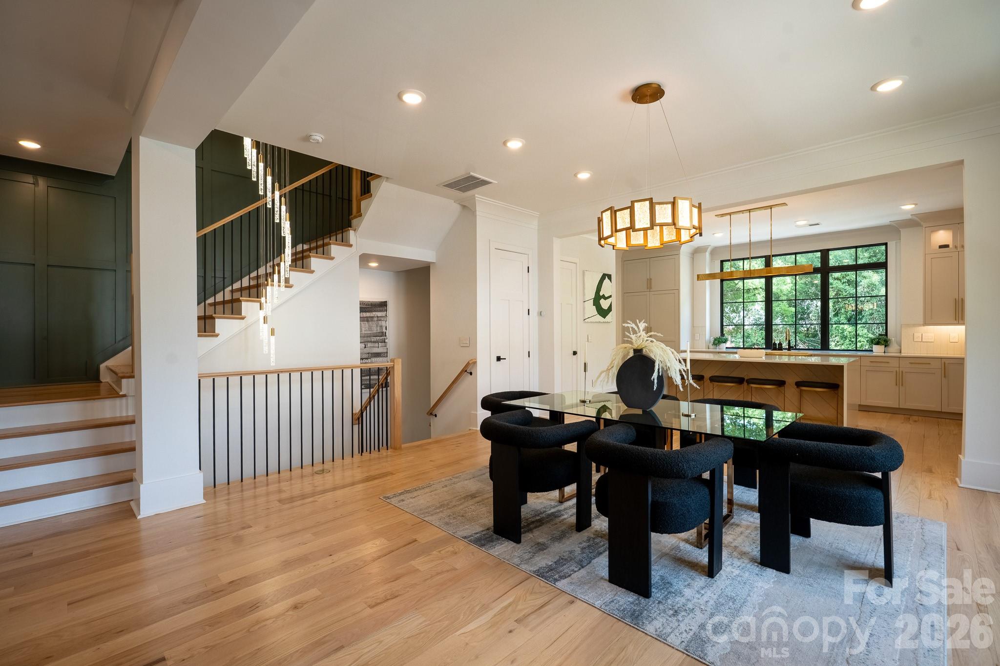 6105 Berryhill Towns Drive Property Photo 8