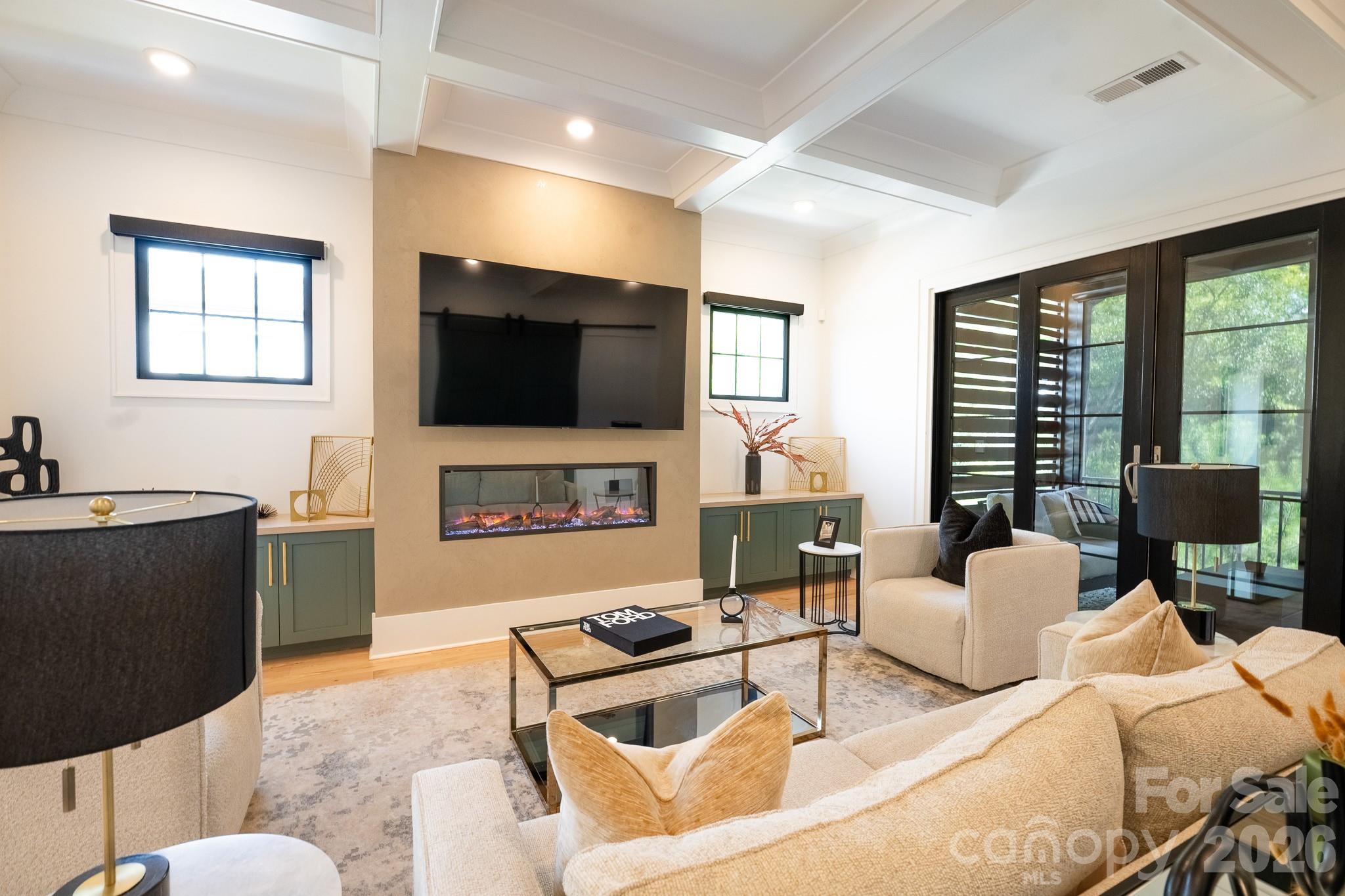 6105 Berryhill Towns Drive Property Photo 10