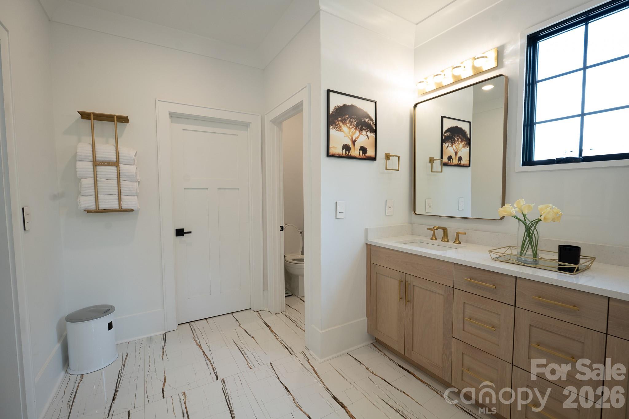 6105 Berryhill Towns Drive Property Photo 19