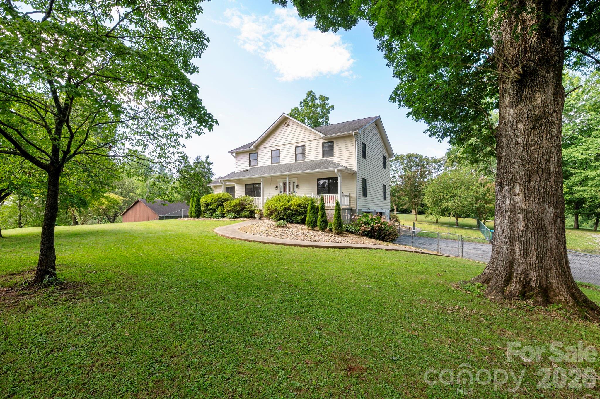 10 Old Turnpike Road Property Photo 1