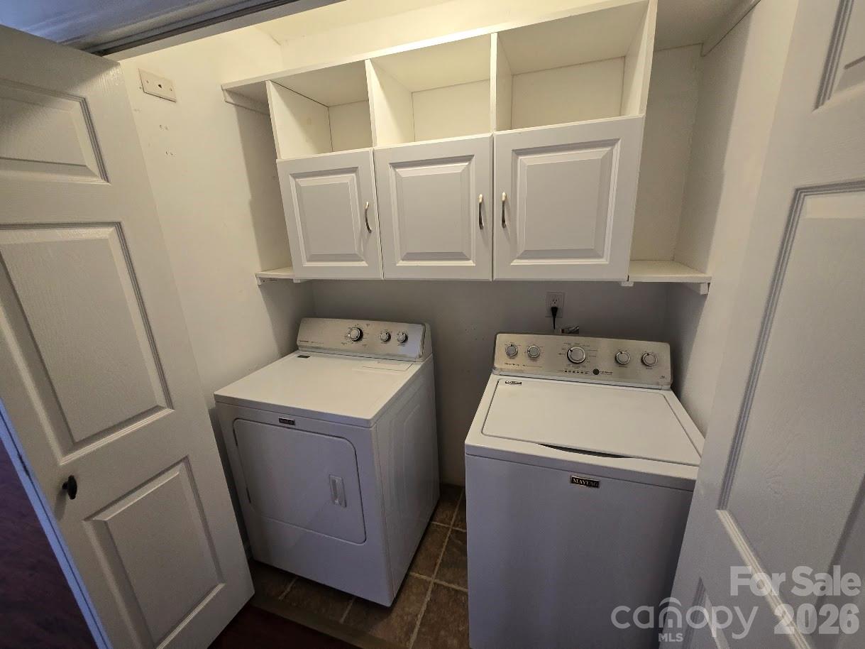 4904 West Street Property Photo 8