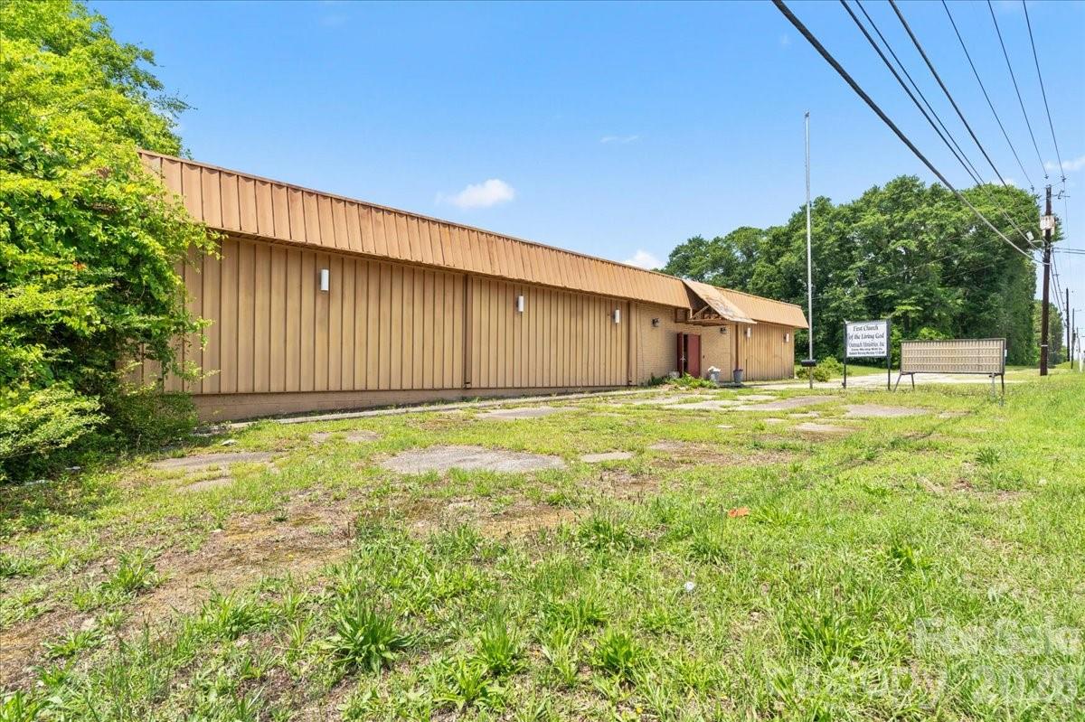 1064 Highway 1 Highway Property Photo 30