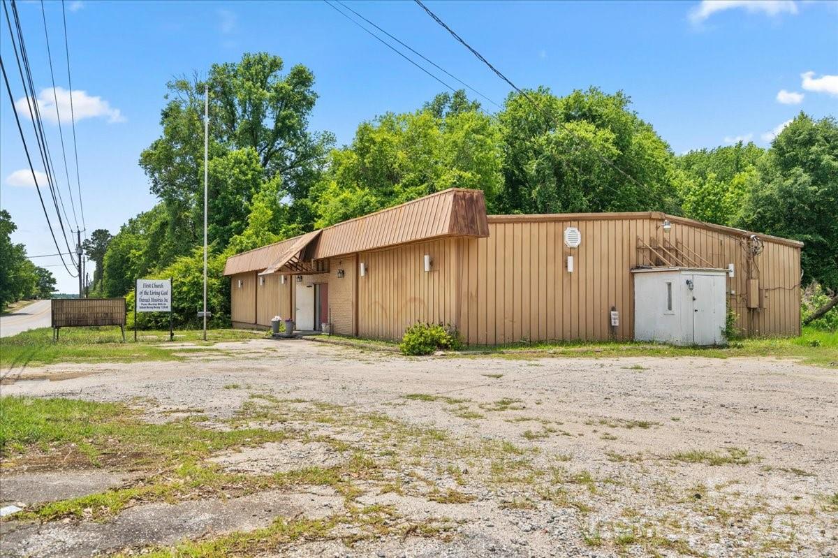 1064 Highway 1 Highway Property Photo 33