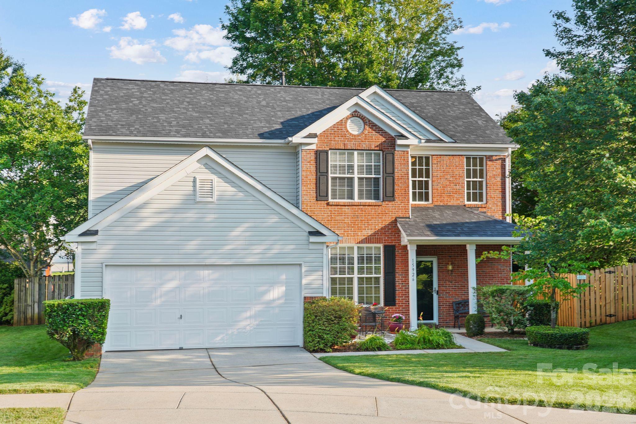 15926 Bubbling Branch Lane Property Photo 1