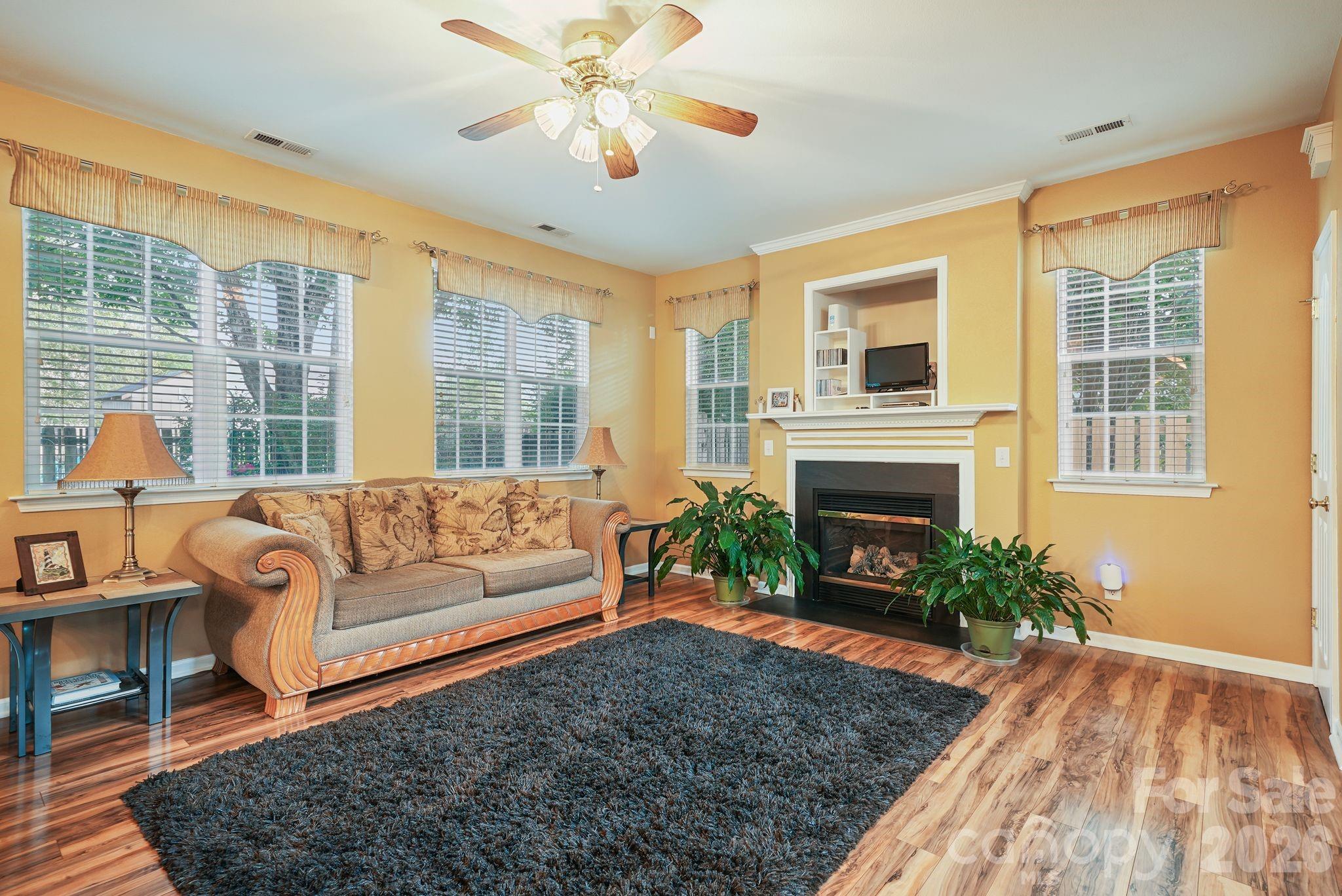 15926 Bubbling Branch Lane Property Photo 6