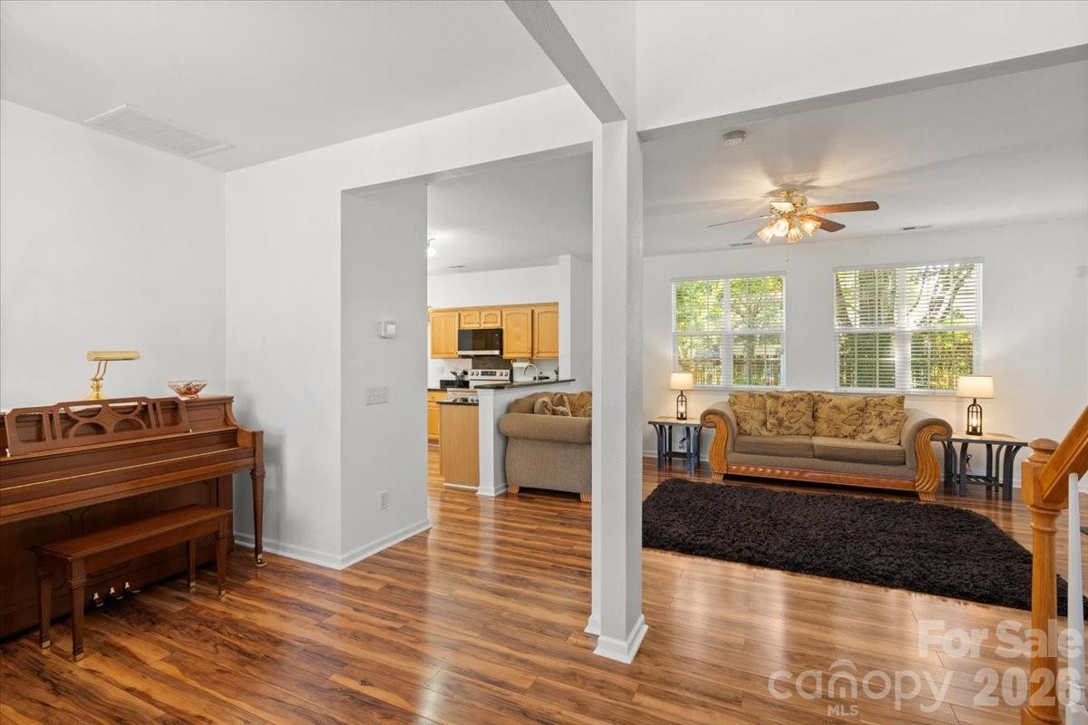15926 Bubbling Branch Lane Property Photo 6