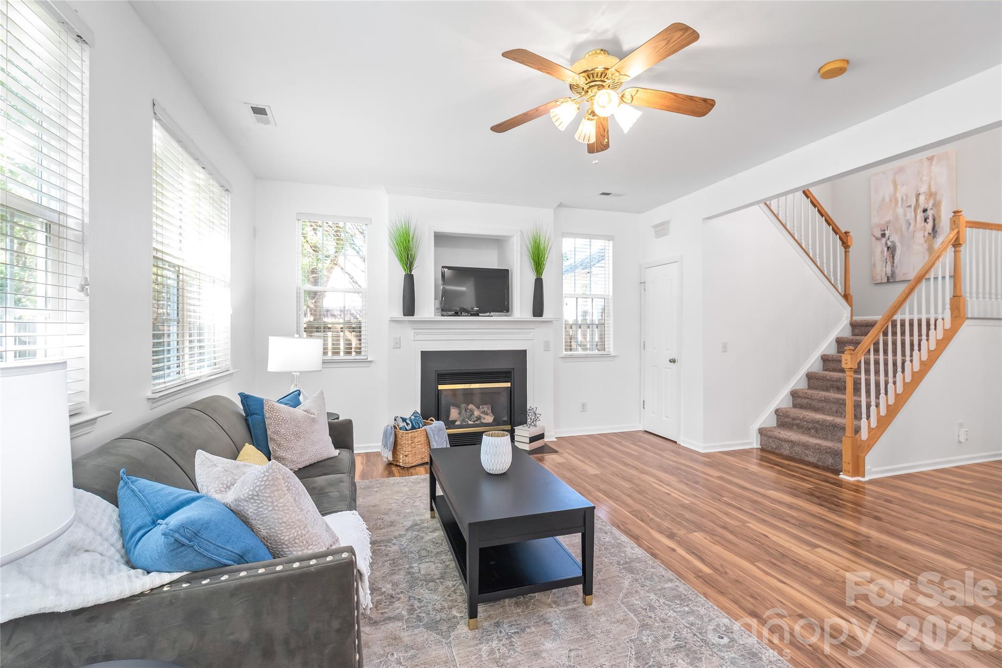 15926 Bubbling Branch Lane Property Photo 6