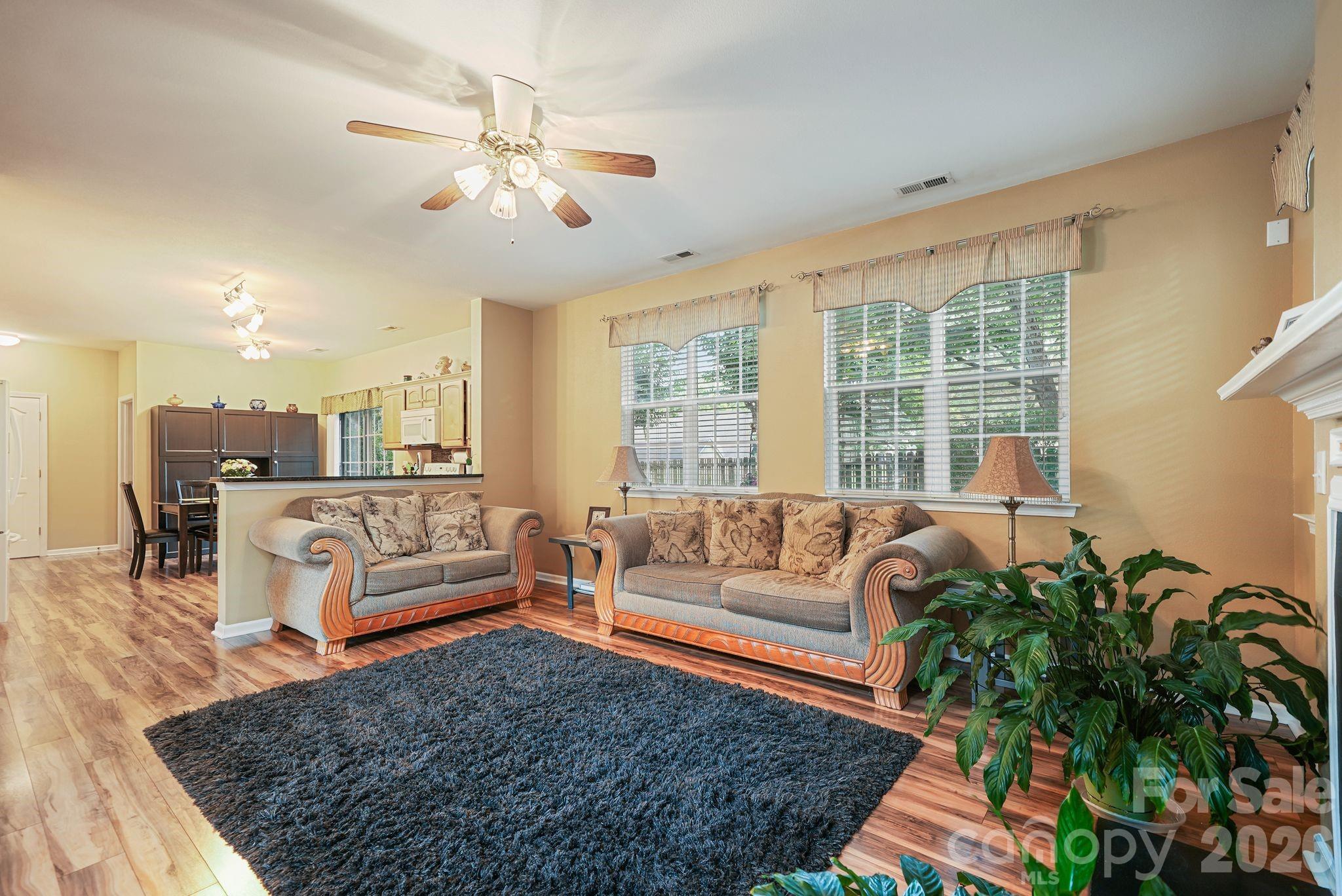 15926 Bubbling Branch Lane Property Photo 8