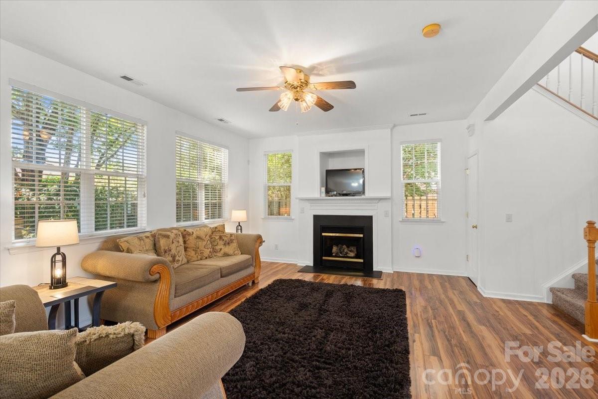 15926 Bubbling Branch Lane Property Photo 10
