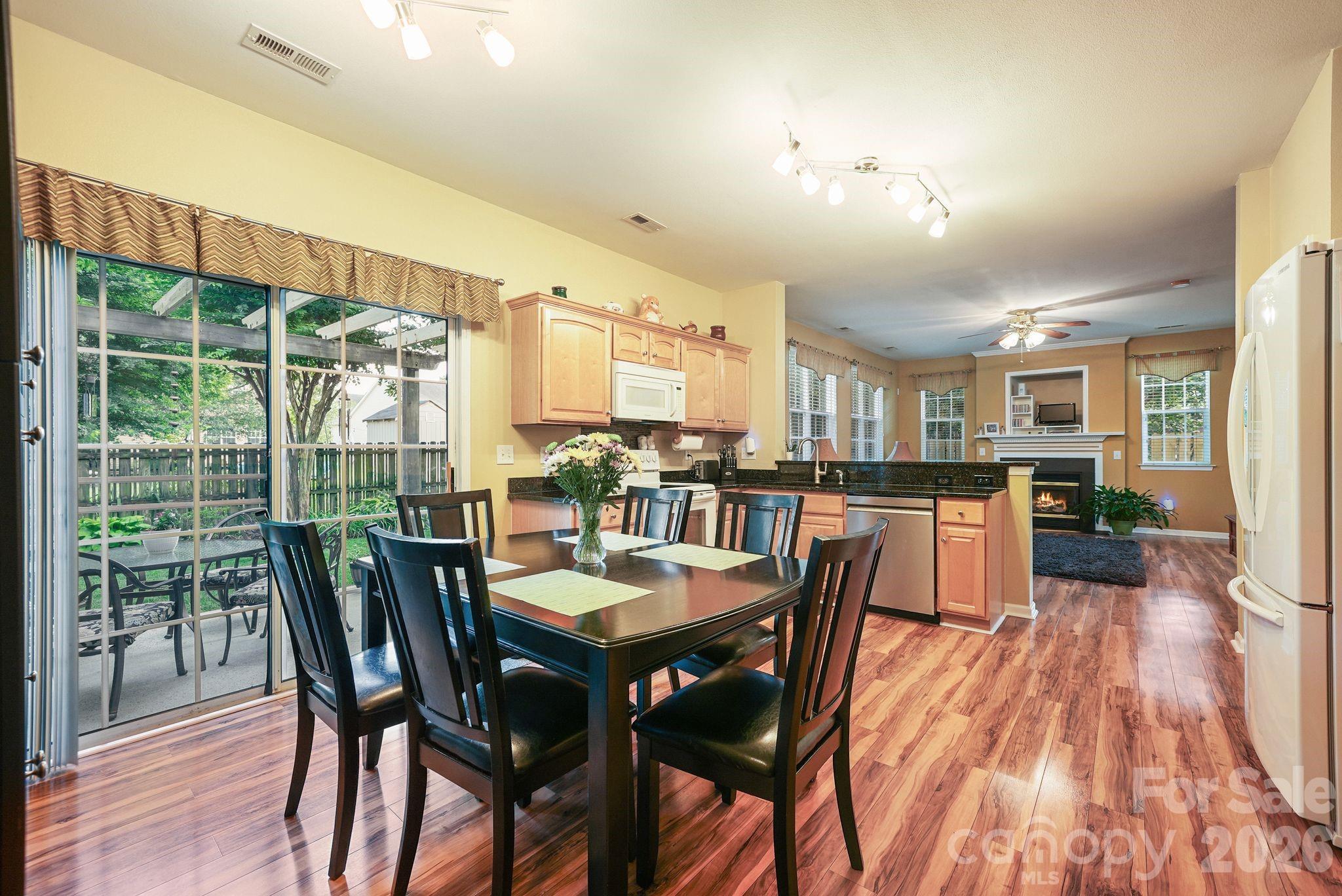 15926 Bubbling Branch Lane Property Photo 17
