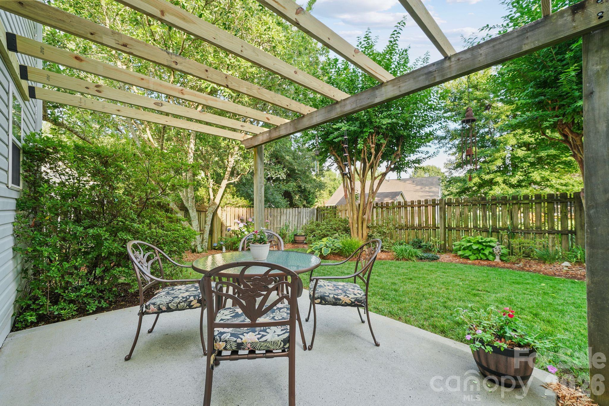 15926 Bubbling Branch Lane Property Photo 42