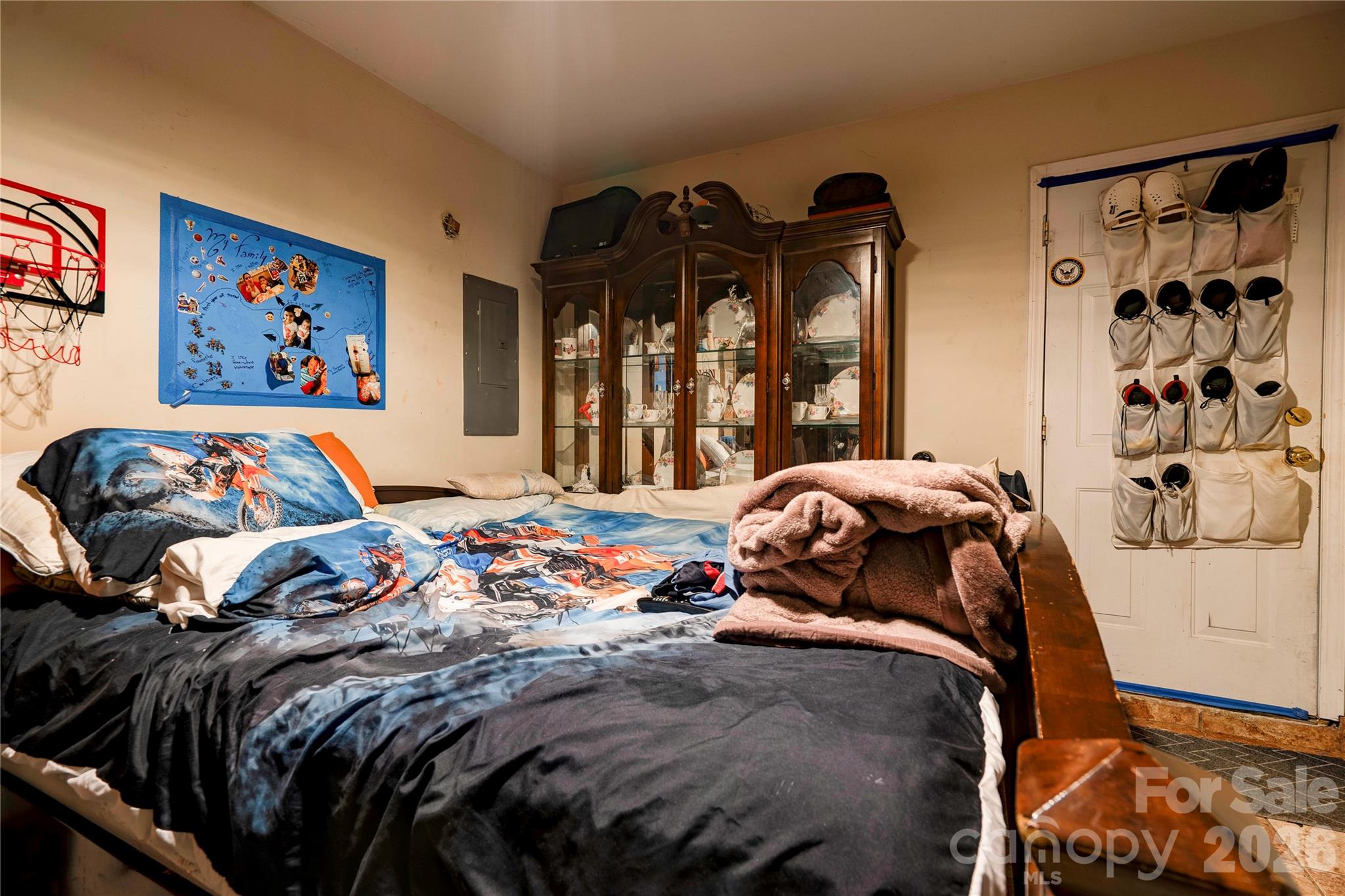 9336 Dewey Drive Property Photo 24