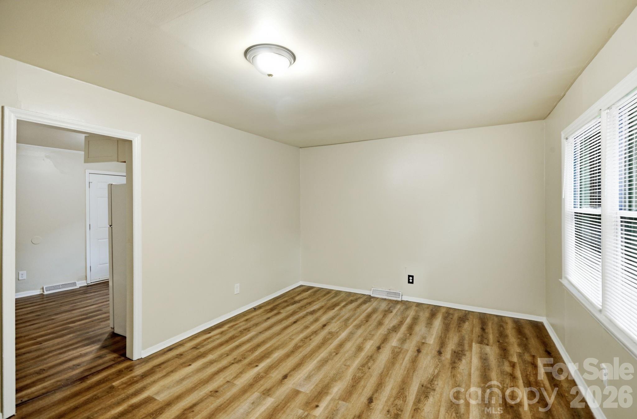 6805 Deanwood Place Property Photo 8