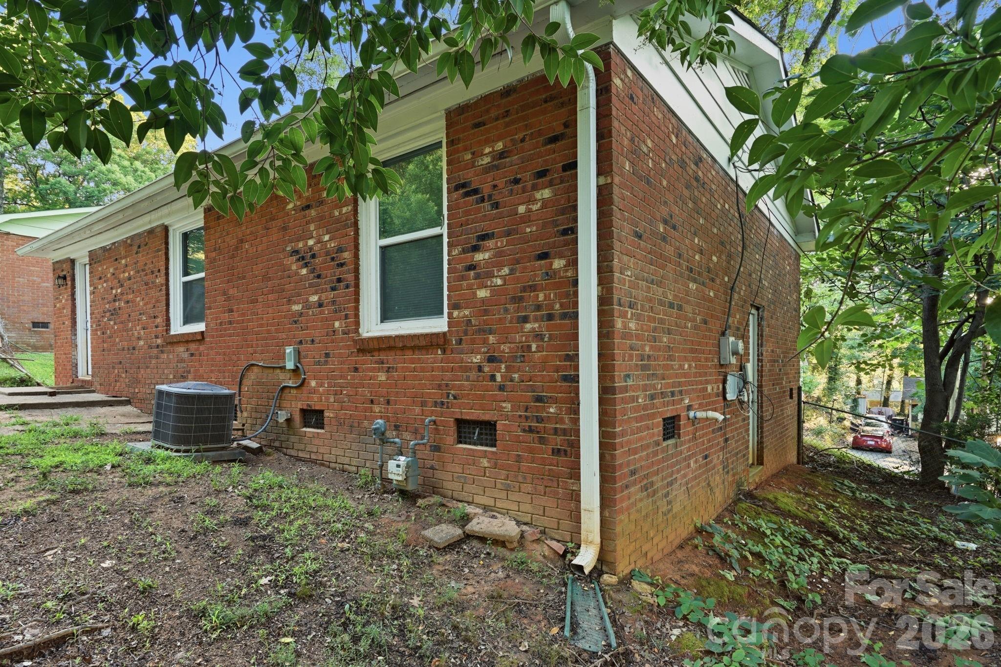 6805 Deanwood Place Property Photo 20