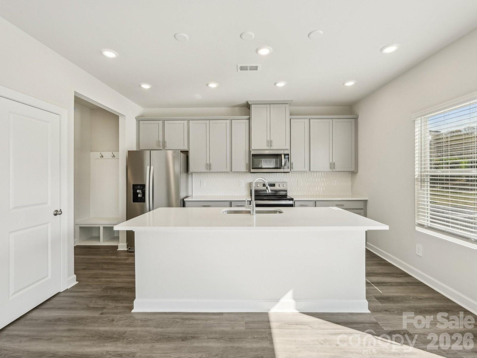 2456 Chartwell Street Property Photo 8