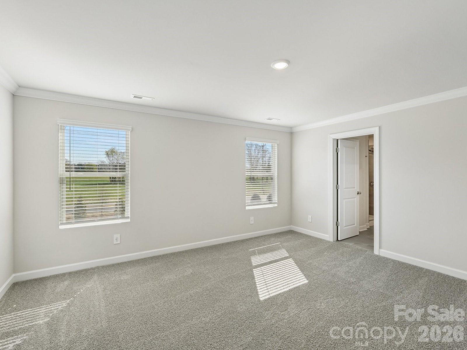 2456 Chartwell Street Property Photo 14