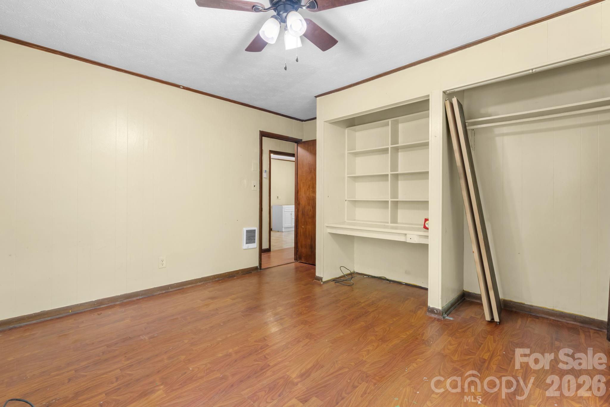 828 Manchester Street Property Photo 10