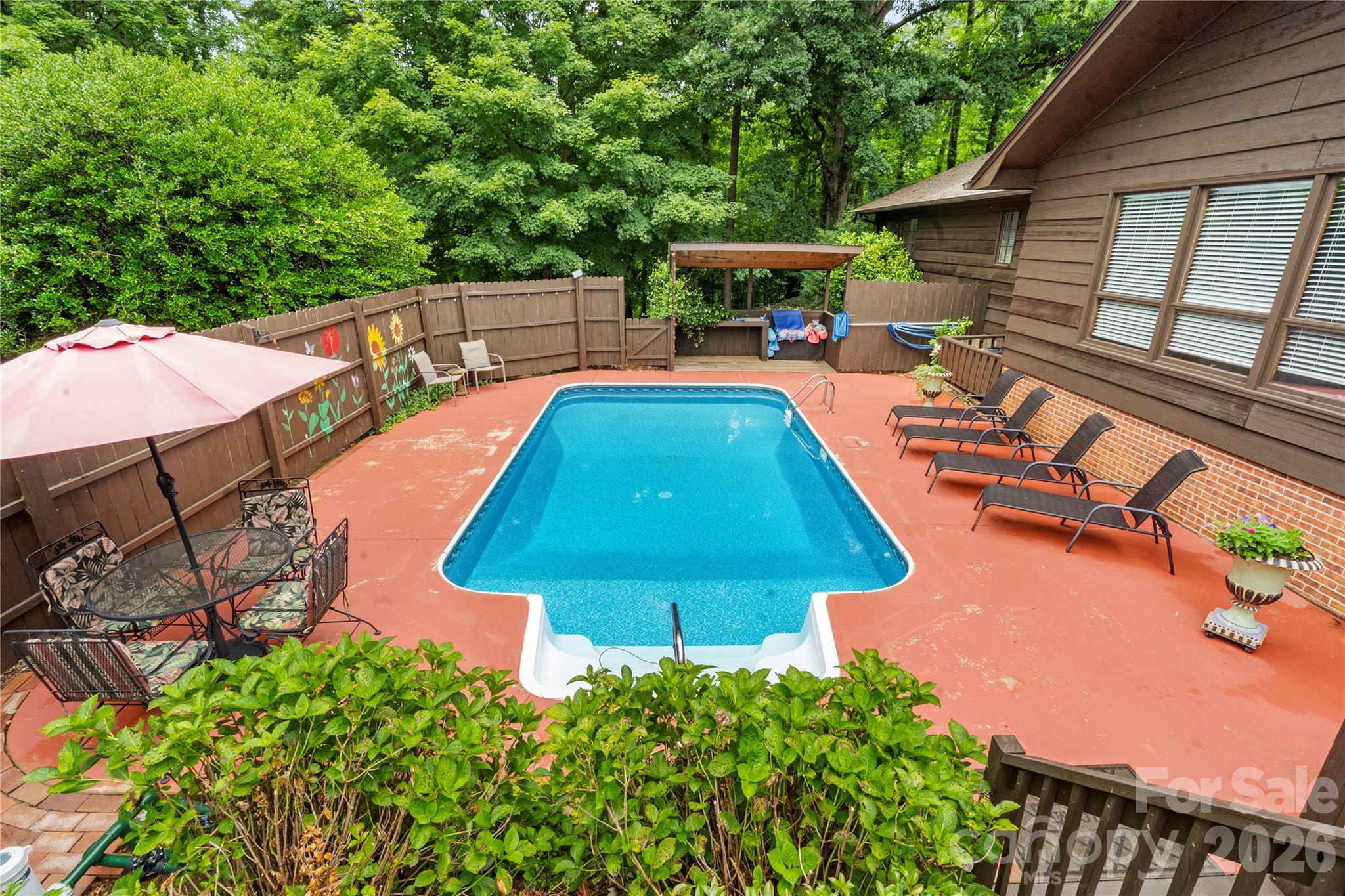 2915 Old Stage Road Property Photo 1