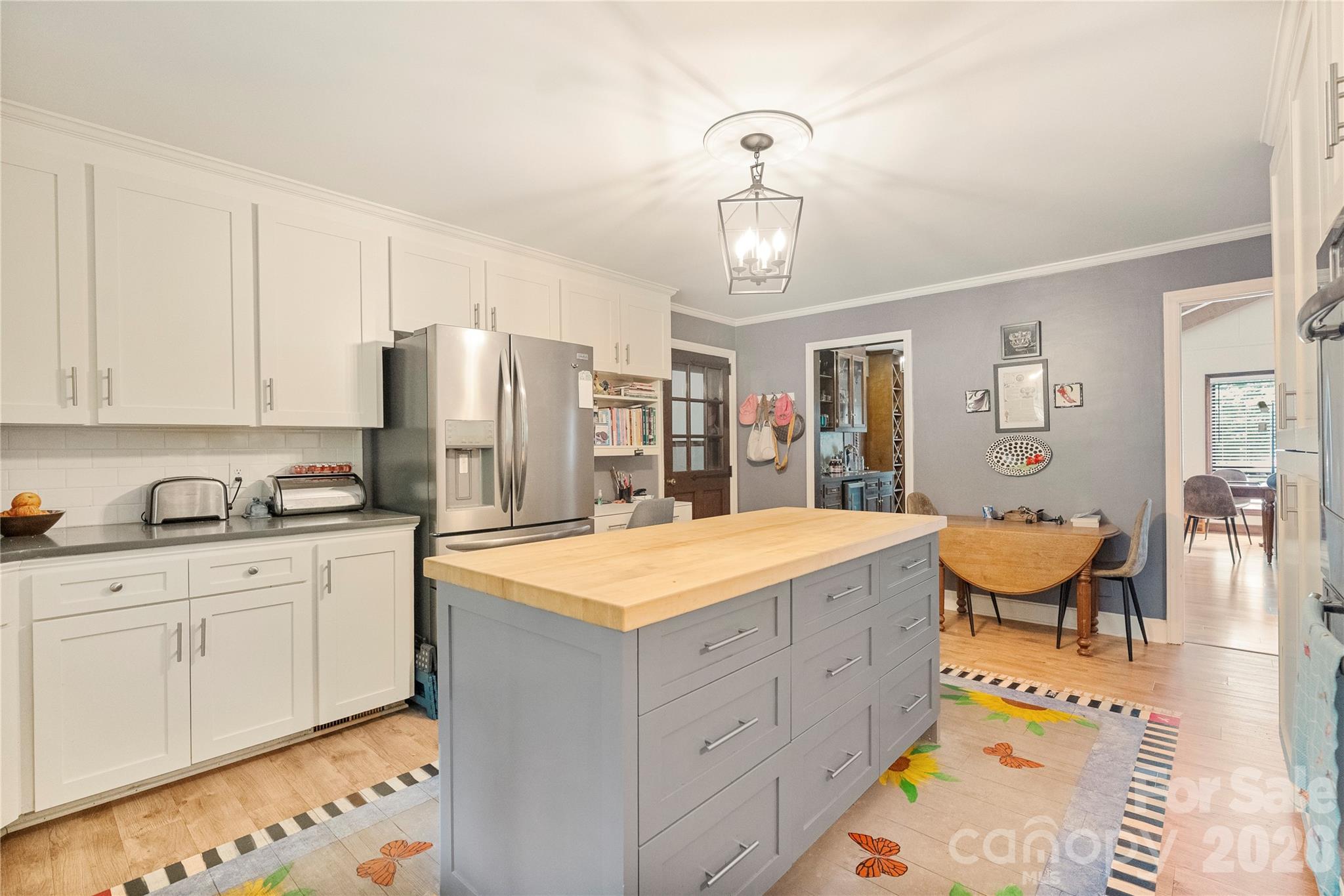 2915 Old Stage Road Property Photo 7