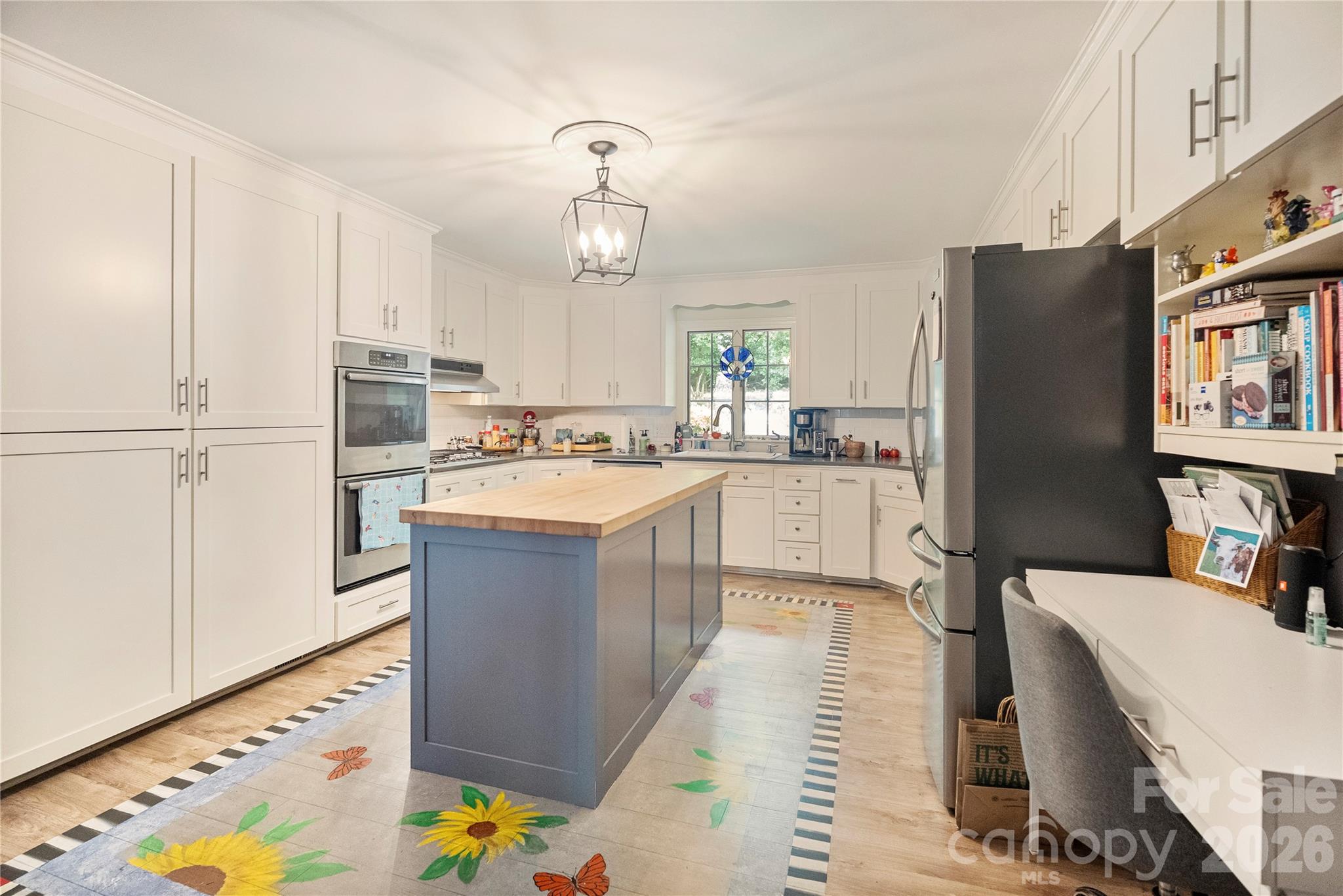 2915 Old Stage Road Property Photo 8