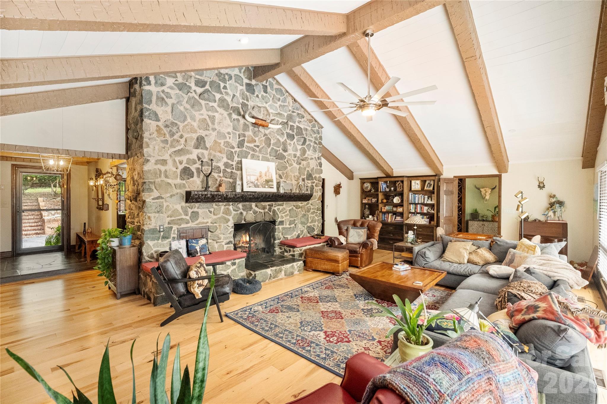 2915 Old Stage Road Property Photo 14