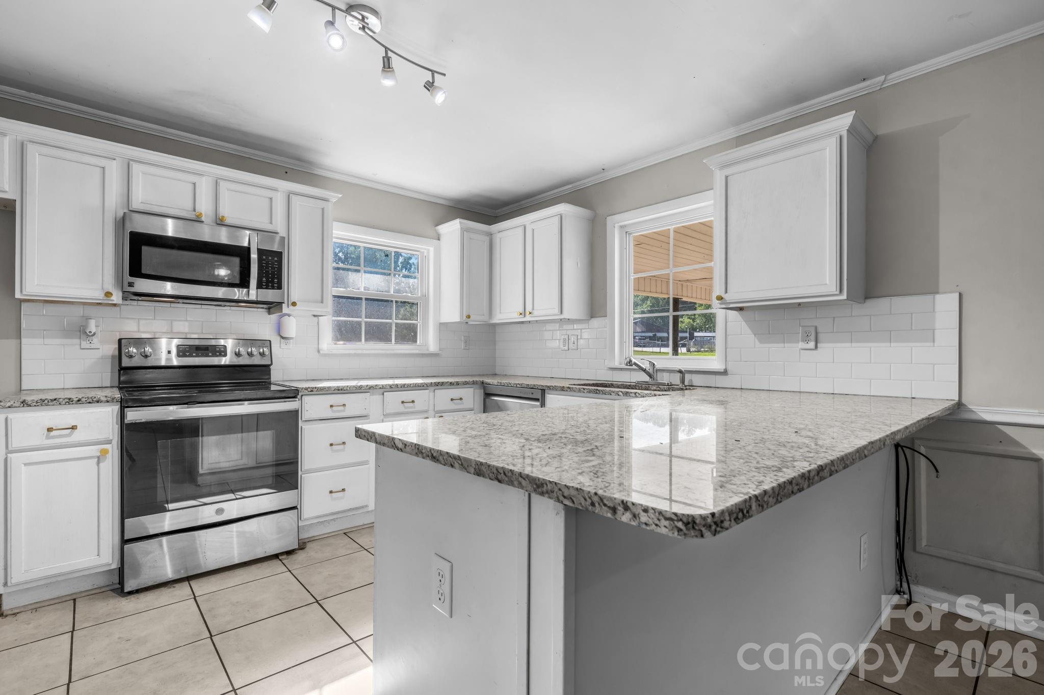 1002 Ramseur Road Property Photo 8