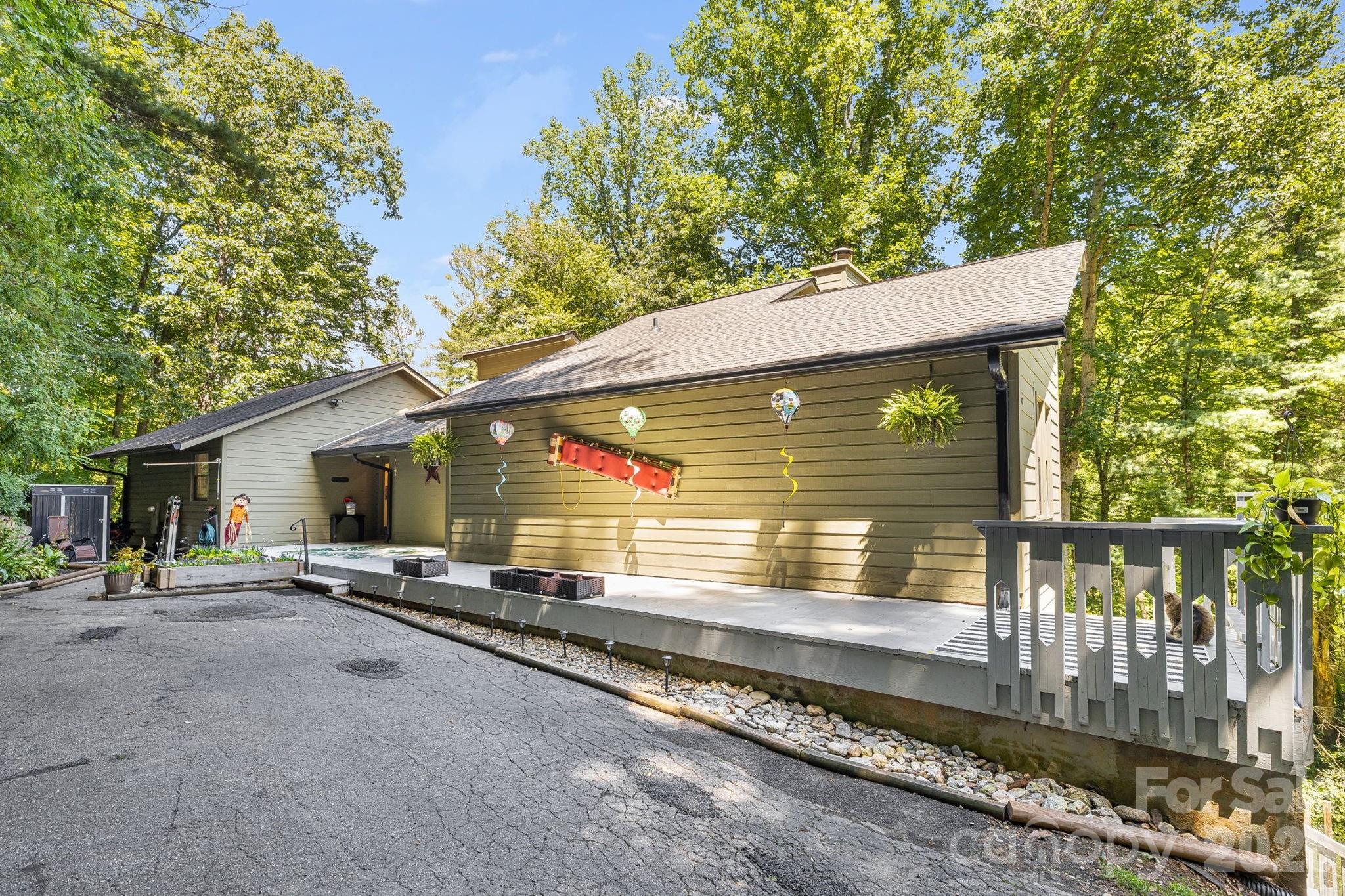 64 Big Spruce Lane Property Photo 2