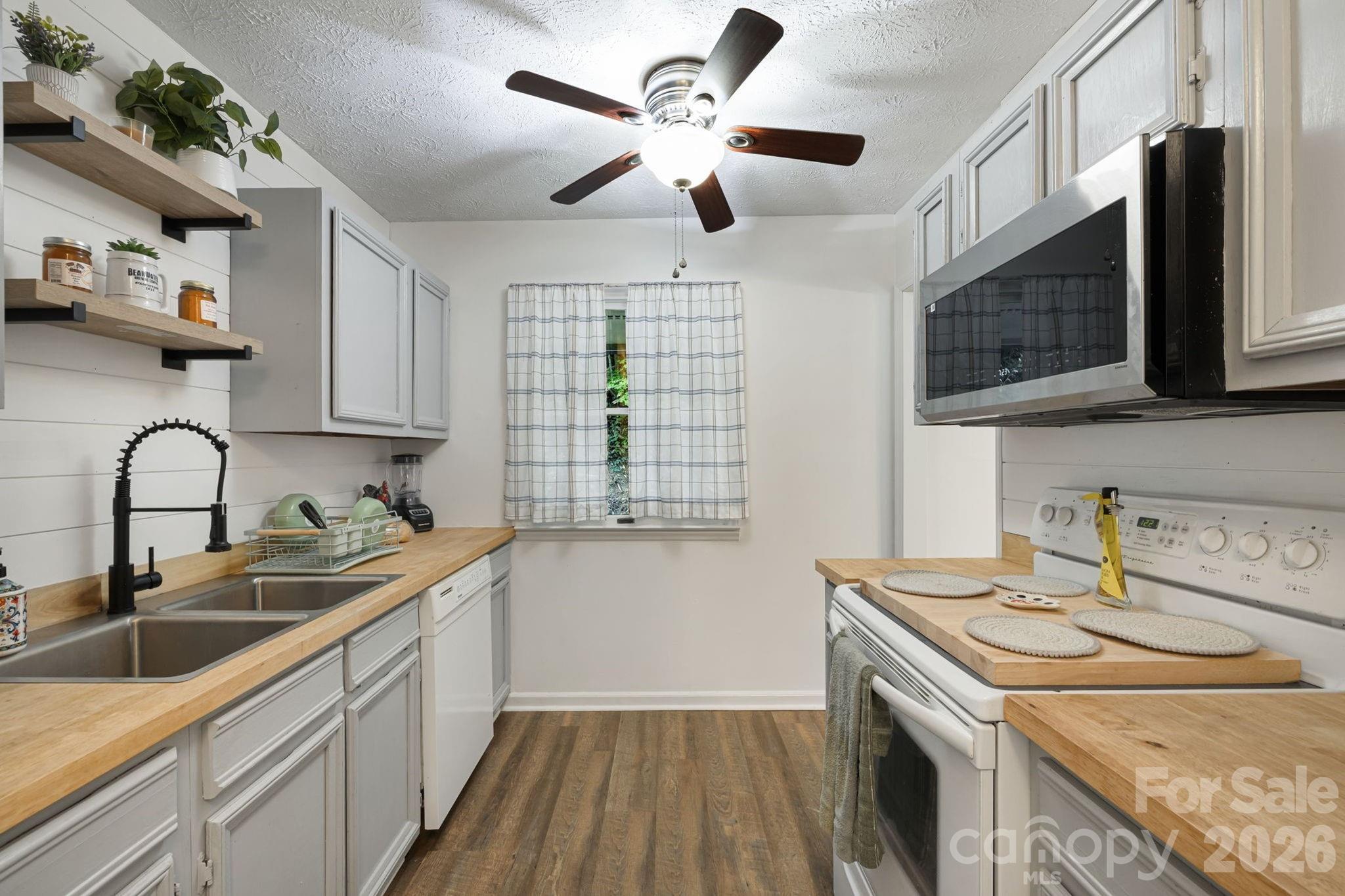 64 Big Spruce Lane Property Photo 11