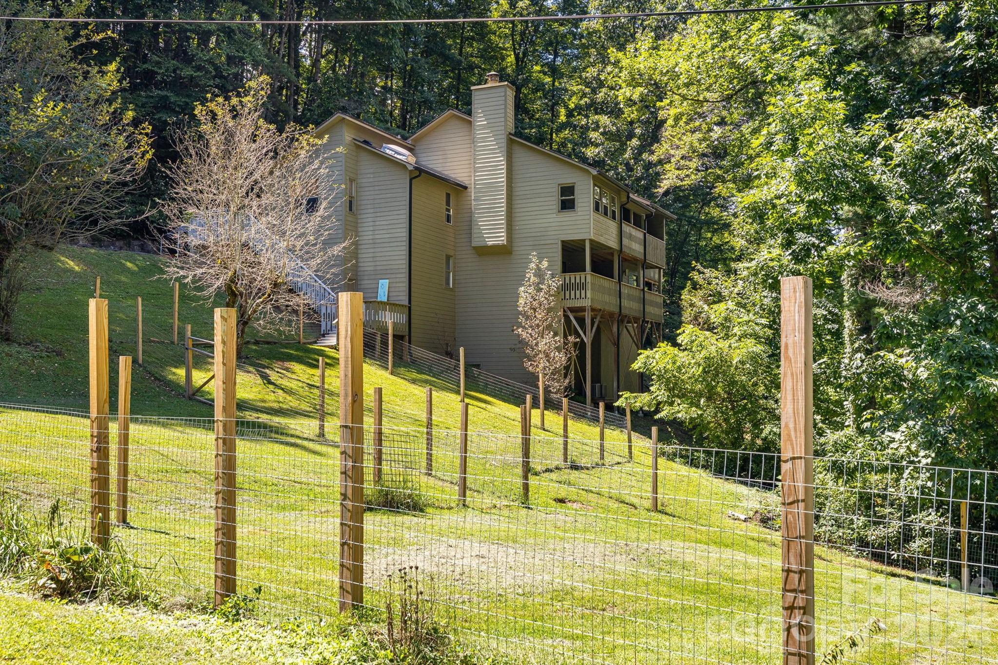 64 Big Spruce Lane Property Photo 37