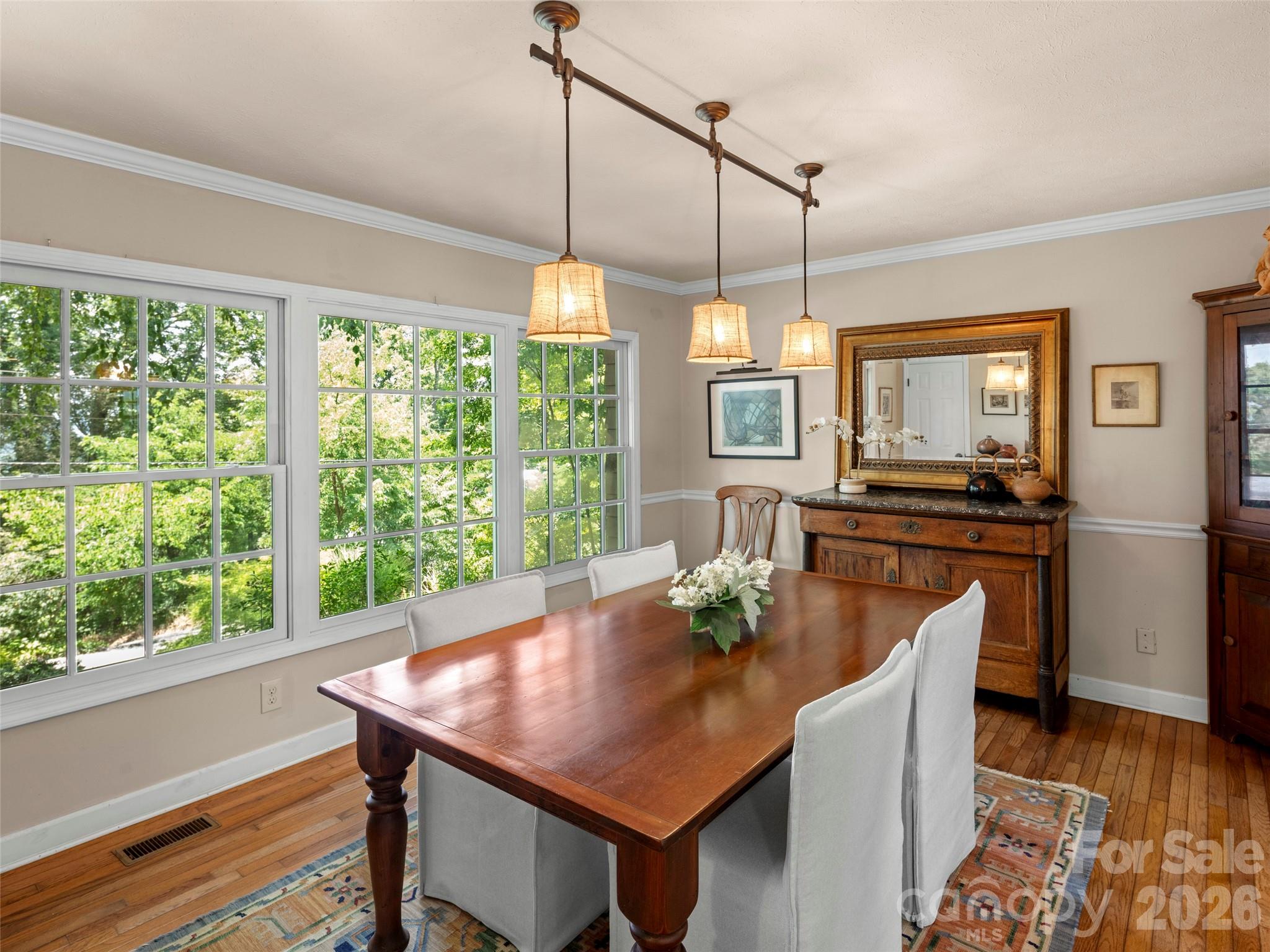 528 N Griffing Boulevard Property Photo 18
