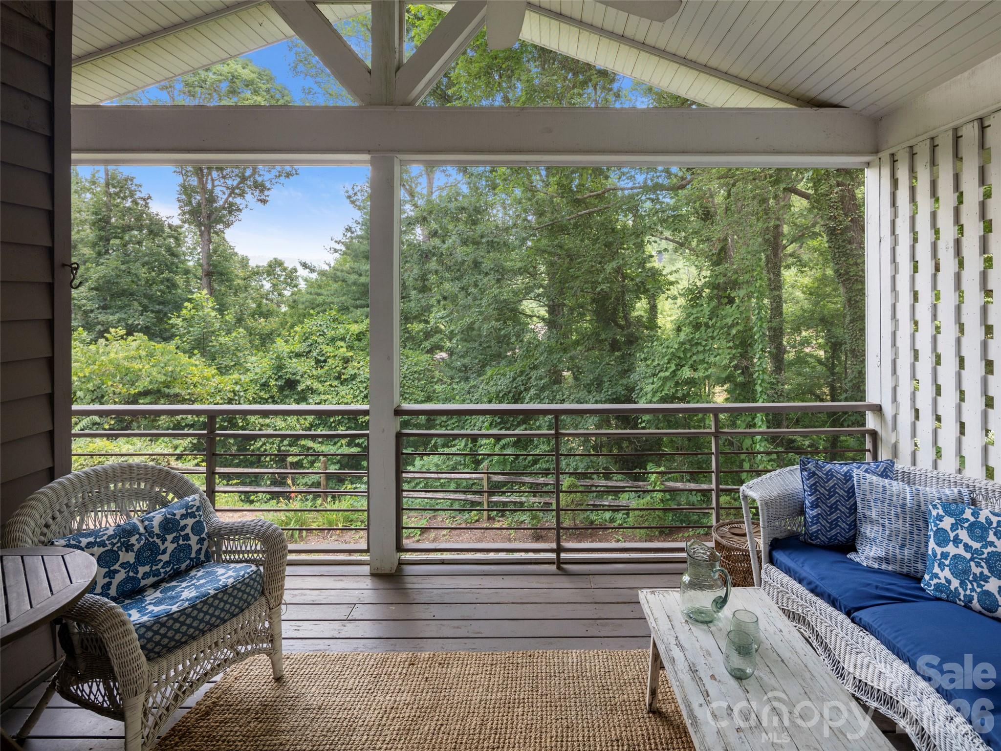 528 N Griffing Boulevard Property Photo 29
