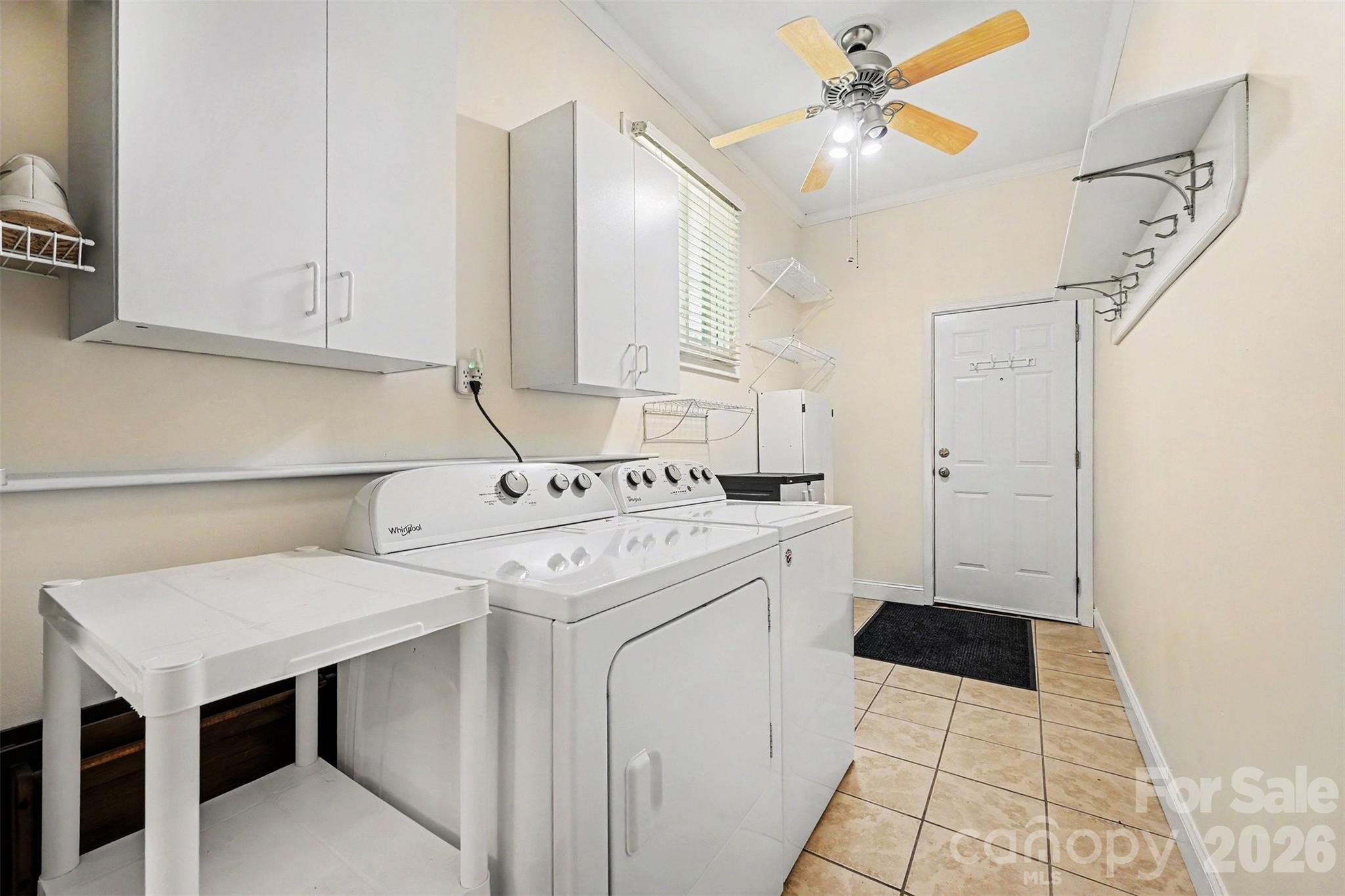9050 Miriam Drive Property Photo 10