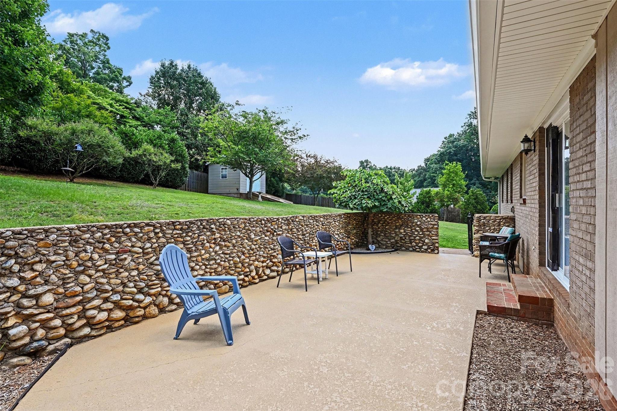 9050 Miriam Drive Property Photo 16