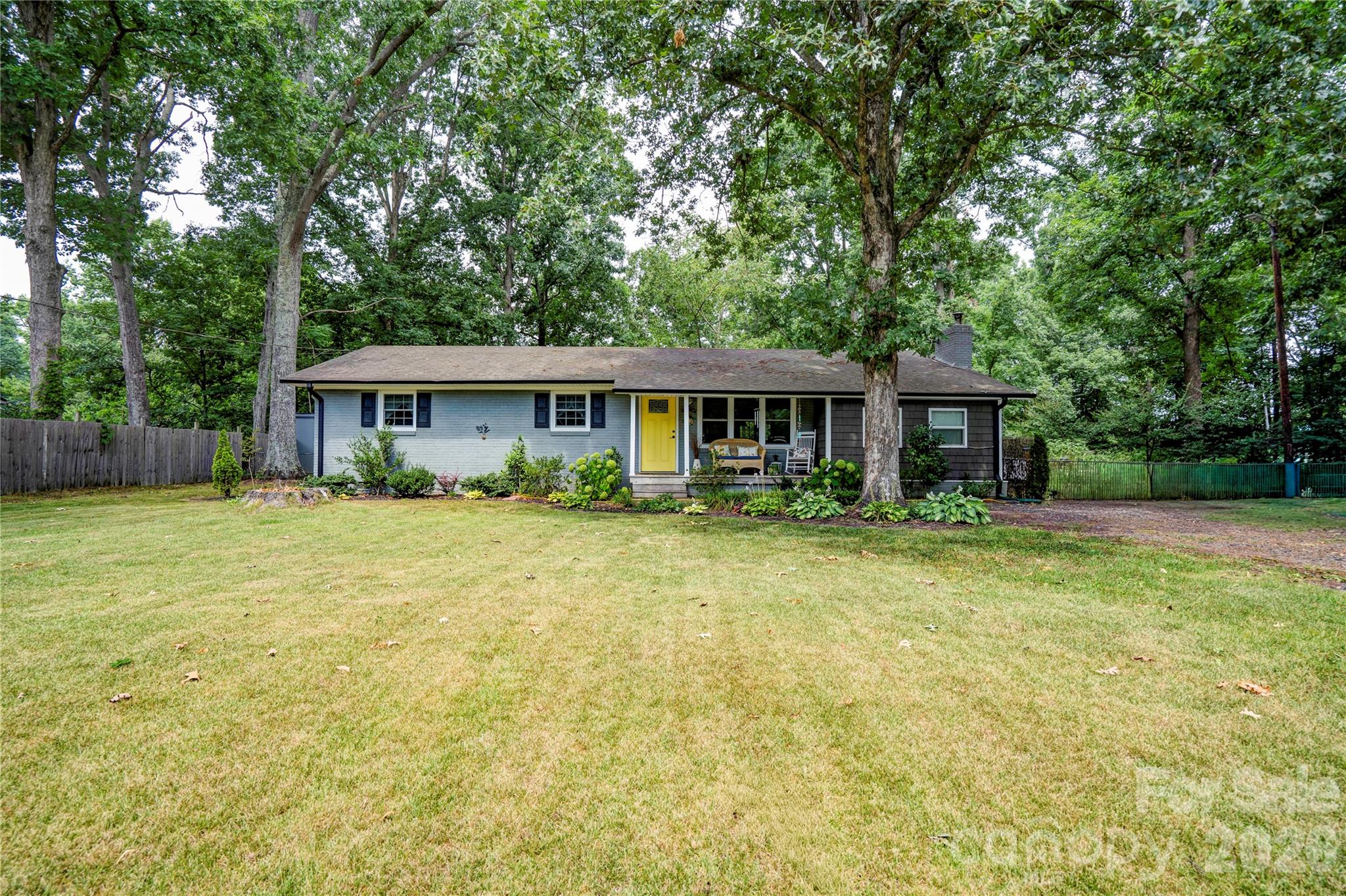 624 Ware Road Property Photo 1