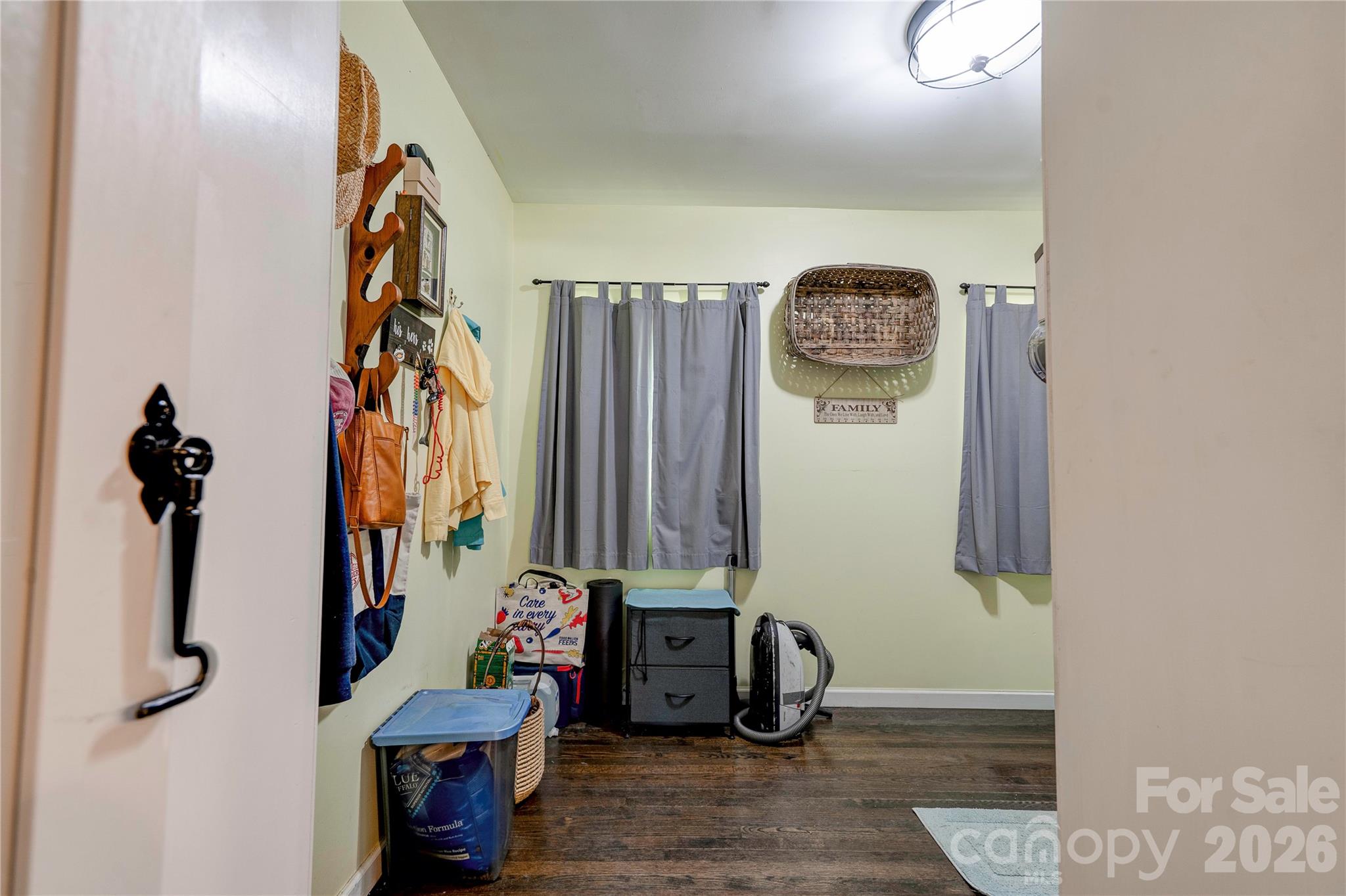 624 Ware Road Property Photo 11