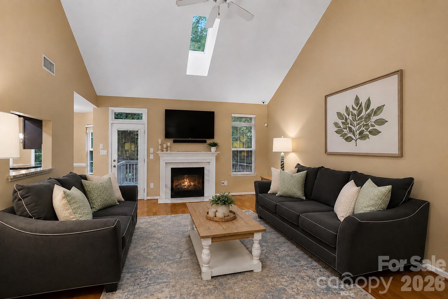 6337 Lily Pad Court Property Photo 4