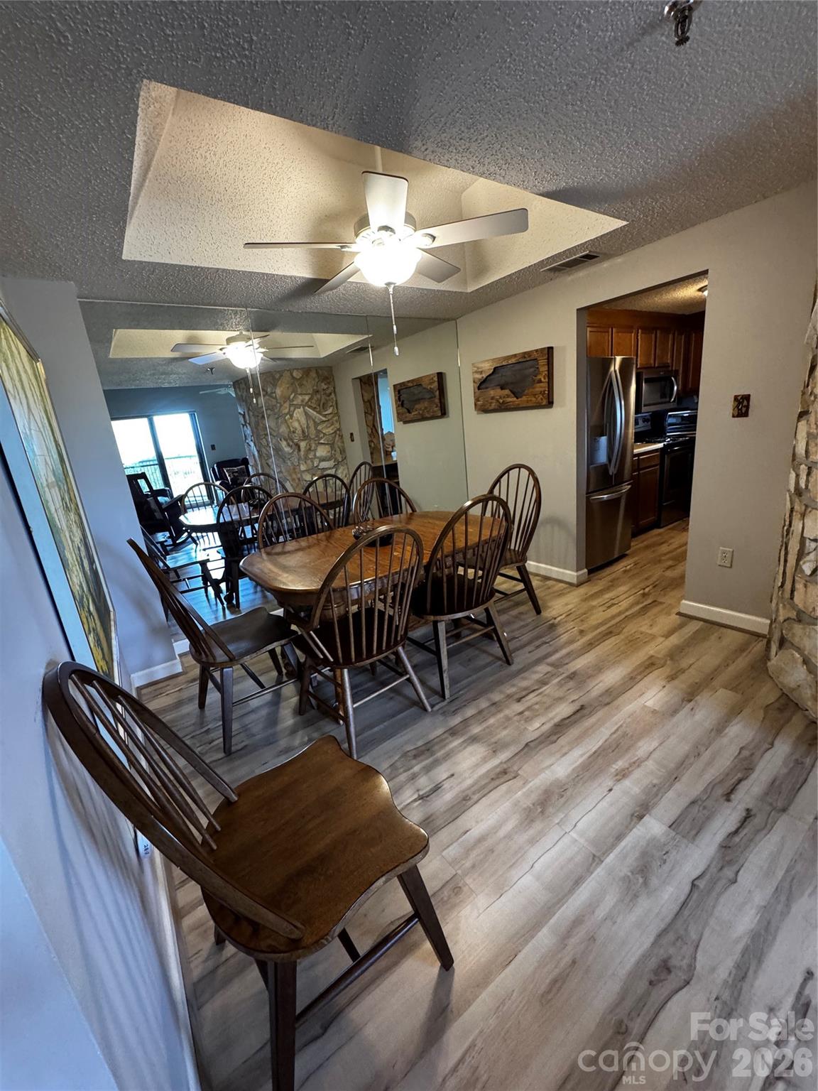 303 Sugar Top Drive 2813 Property Photo 6