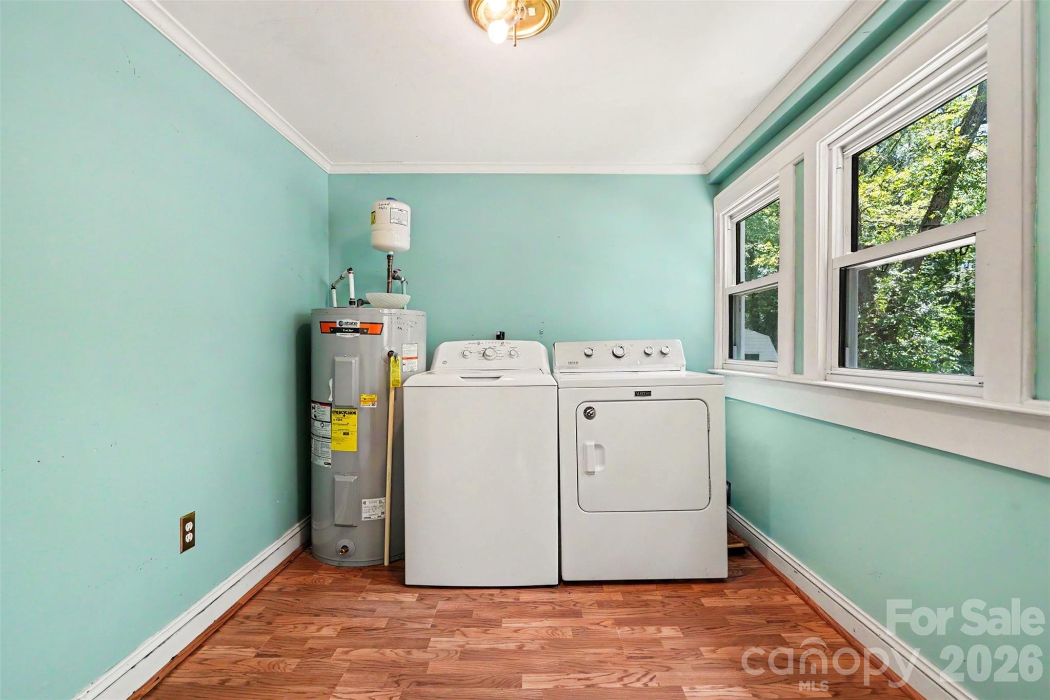 313 Gold Street Property Photo 18