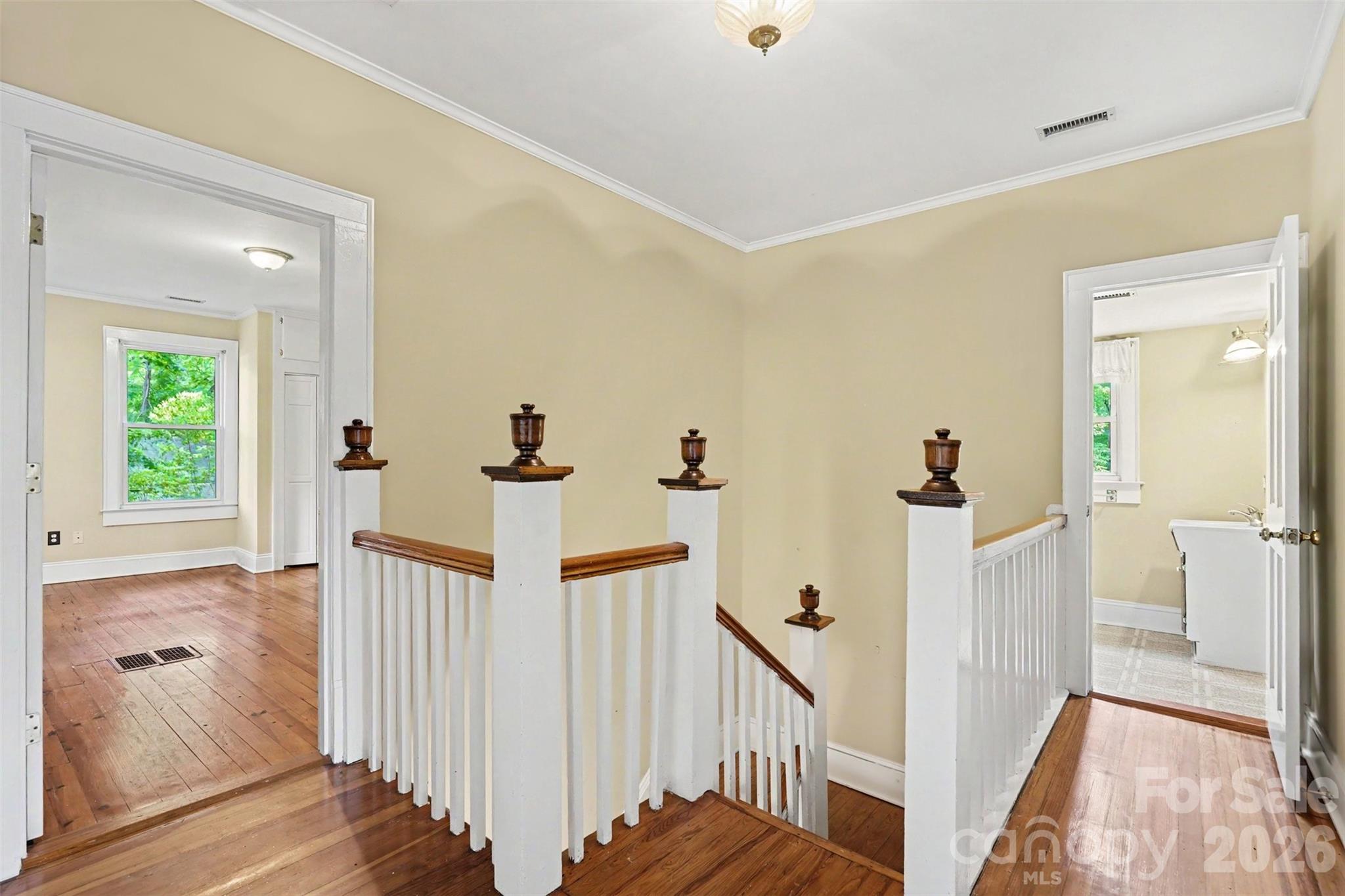 313 Gold Street Property Photo 19