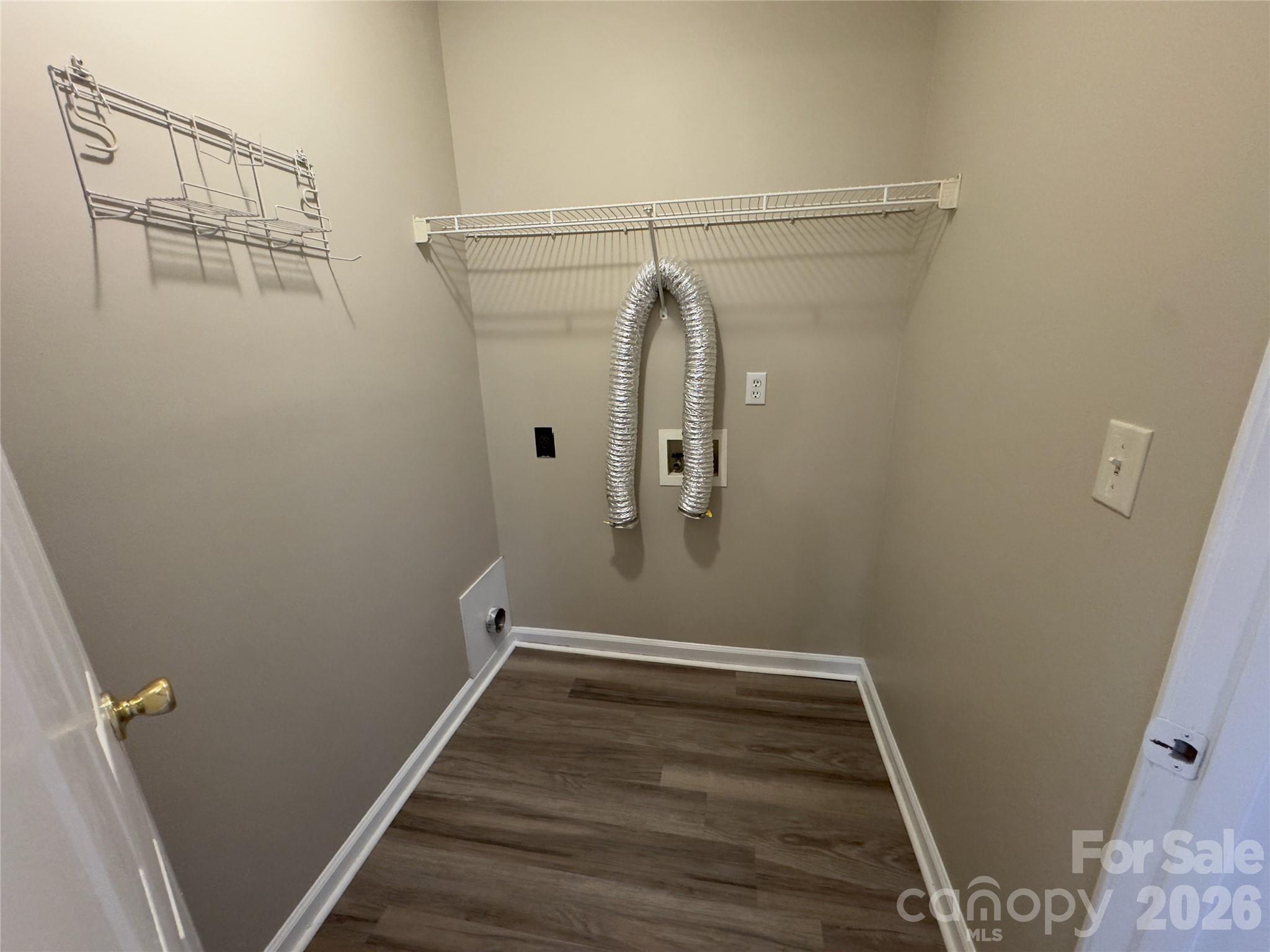 3103 Summercroft Lane Property Photo 23