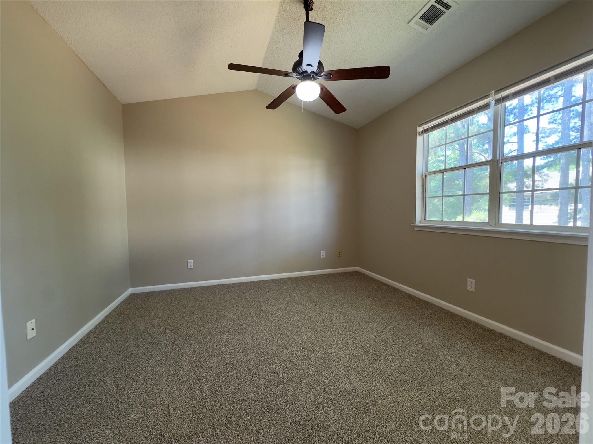 3103 Summercroft Lane Property Photo 27